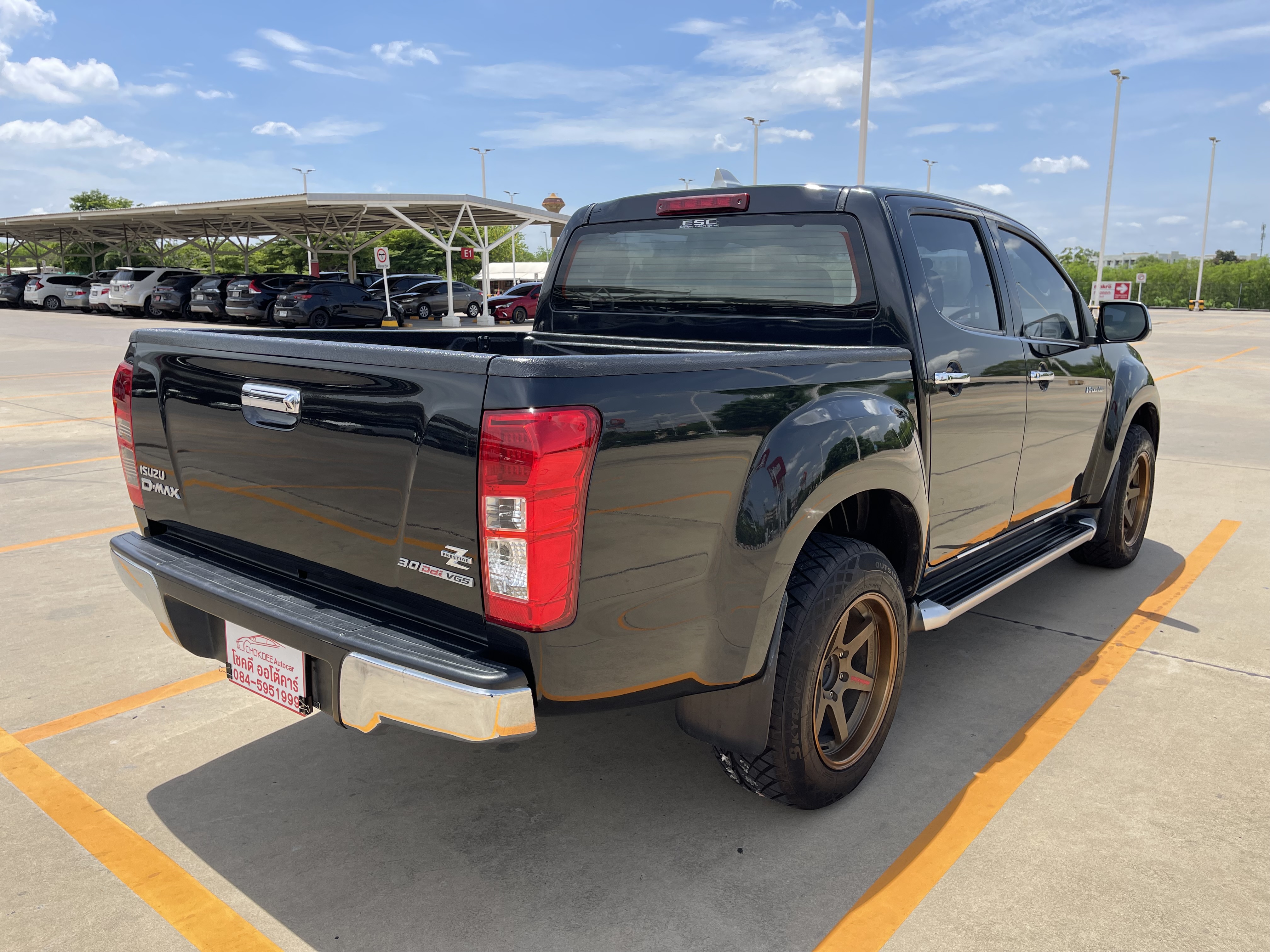 Isuzu Dmax All New 4ประตู Hilander 3.0 Vgs Z Prestige Navi 2013 ดำ