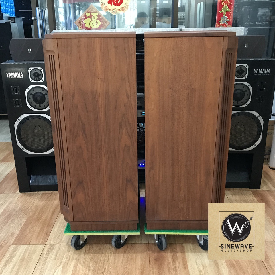 ลำโพง ยี่ห้อ Tannoy รุ่น Edinburgh (Made in England)