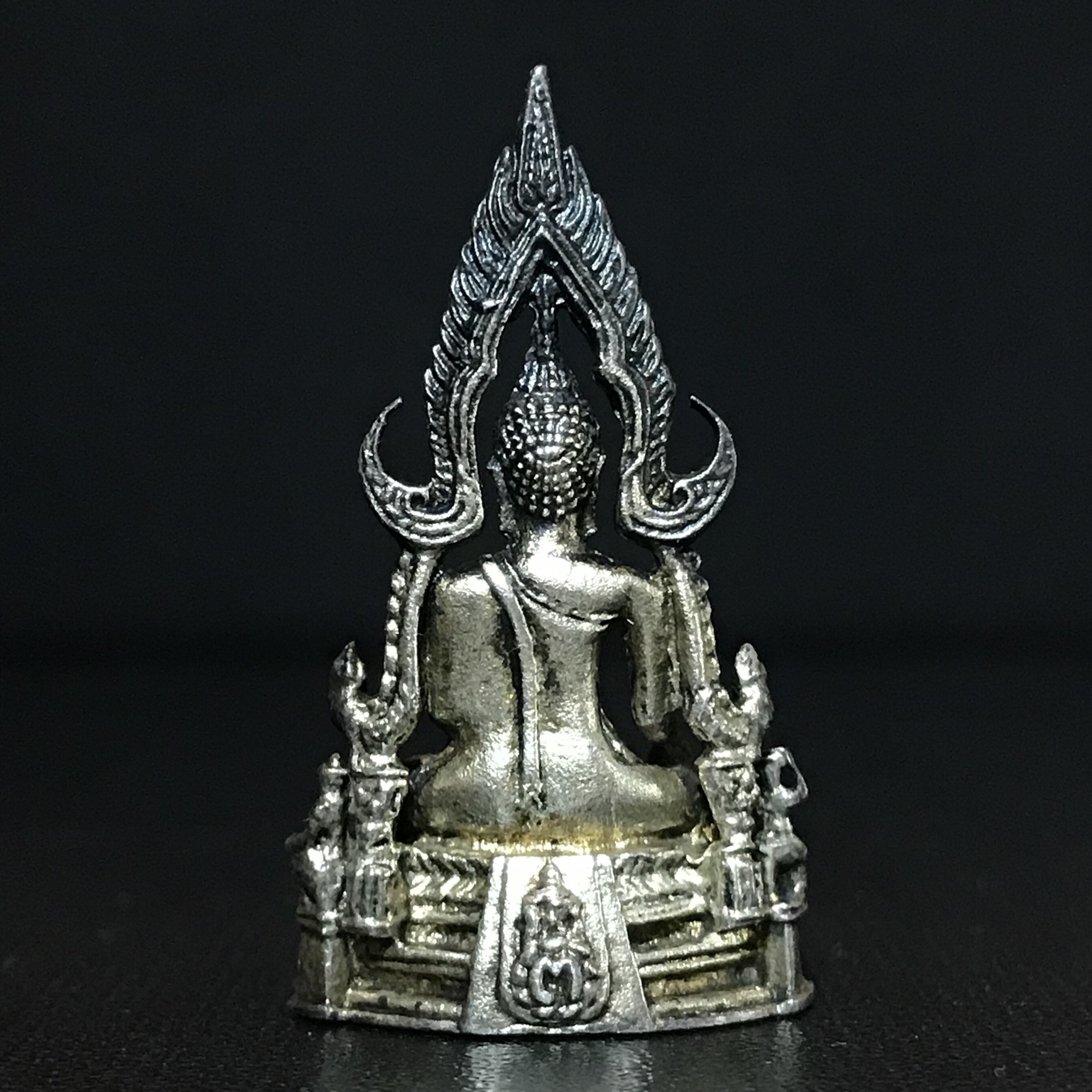 พระกริ่งพระพุทธชินราช ภปร. กองทัพภาคที่3 ปี2517 เนื้อเงินหายาก(ในหลวง ร.9 เสด็จเททอง)