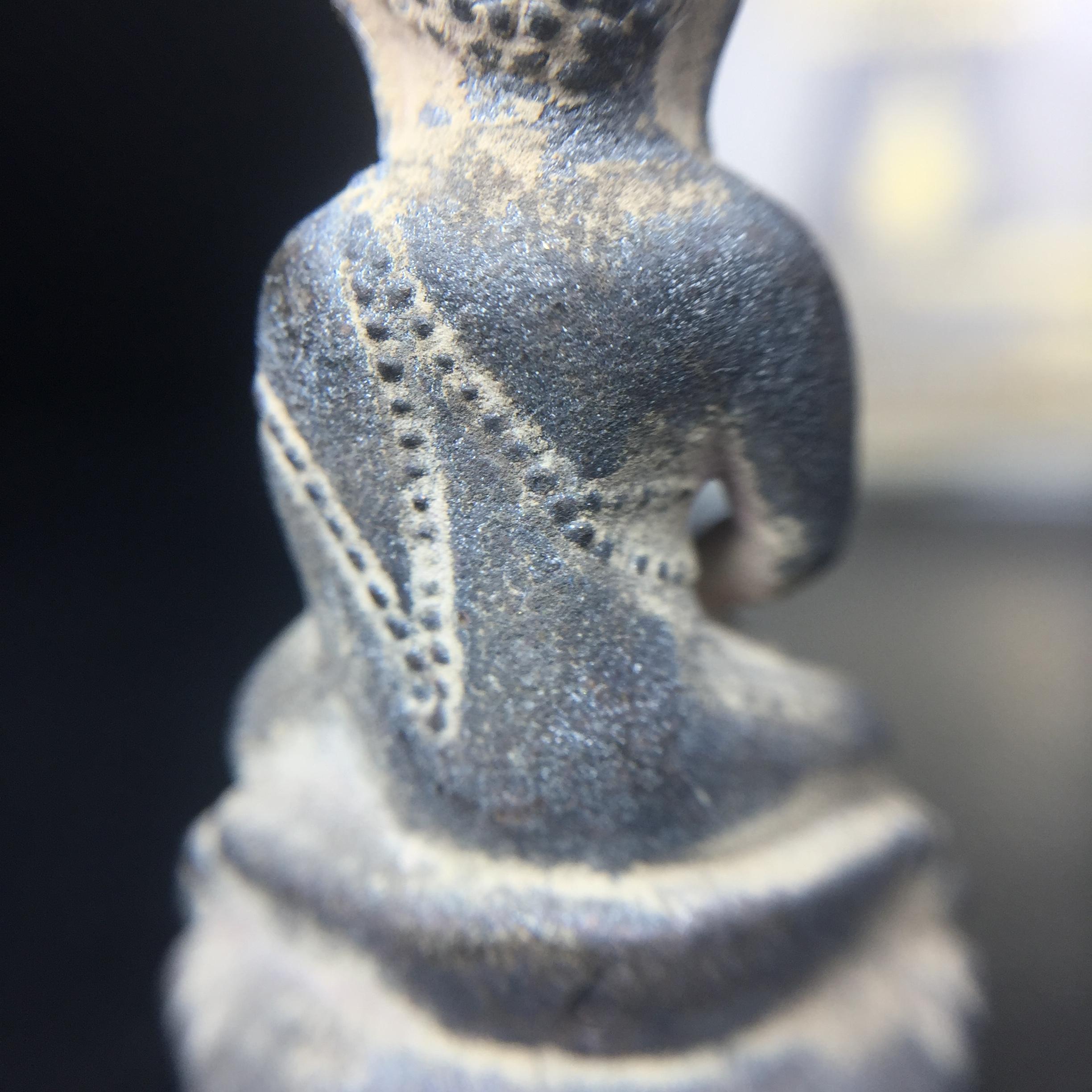 พระกริ่งชินบัญชรฉลองพระชันษา 100 ปี สมเด็จพระญาณสังวร วัดบวรนิเวศวิหาร ปี 2556 เนื้อนวโลหะผสมทองคำก้นทองแดง พิธีใหญ่ มวลสารเด่น นิยม(1 ใน 2556 องค์)