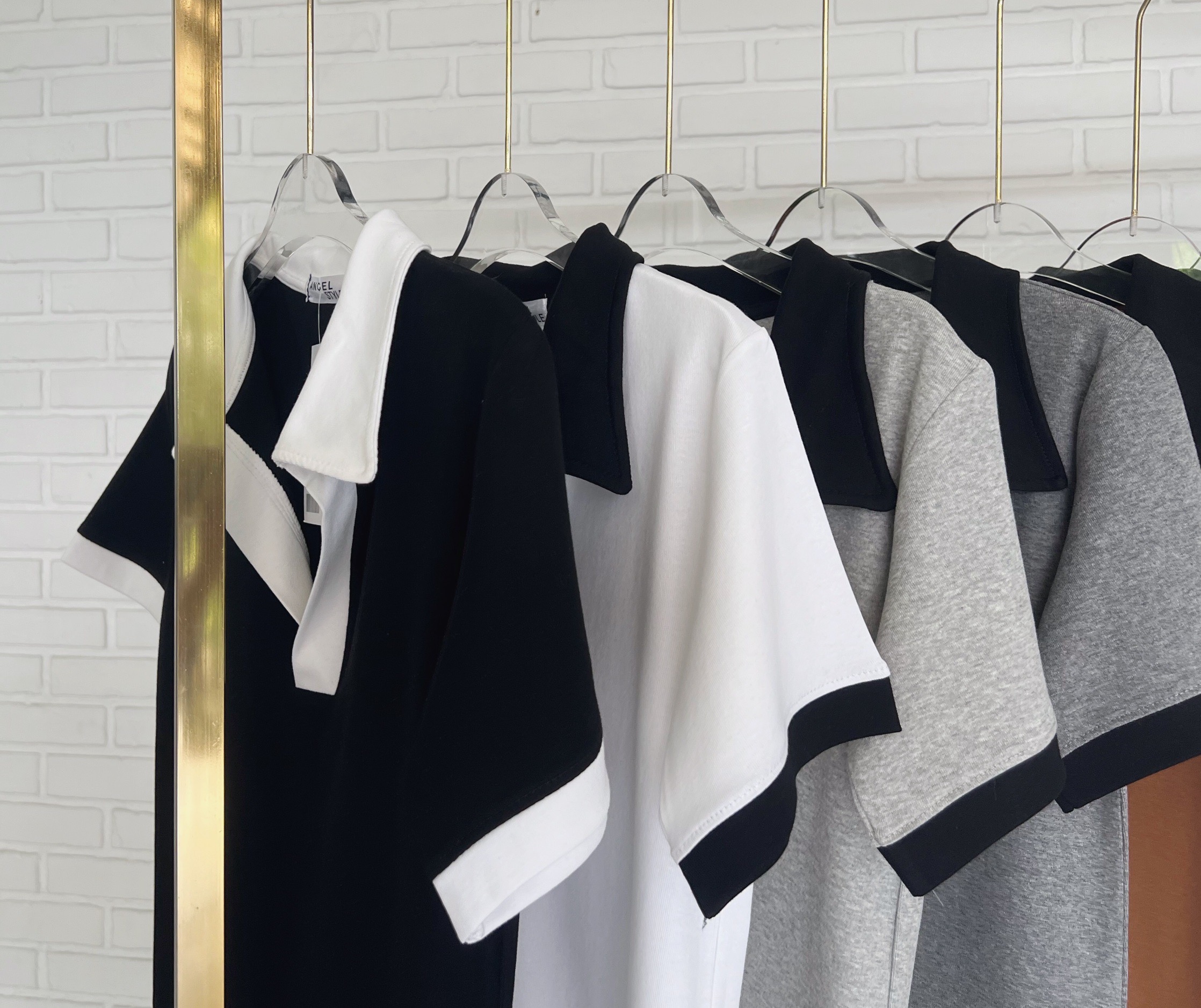 คอปกแขนสั้นทูโทน