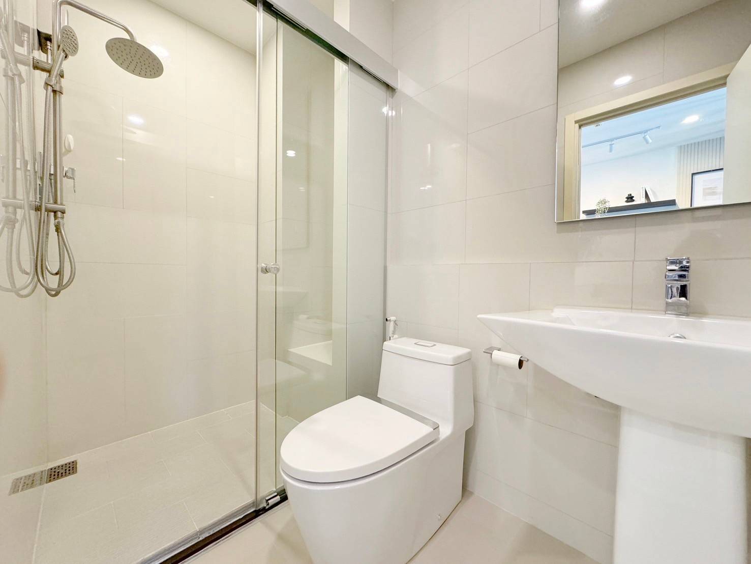 For Sales : Bypass road, The Base Uptown, 1 Bedrooms 1 Bathrooms, 8th flr.