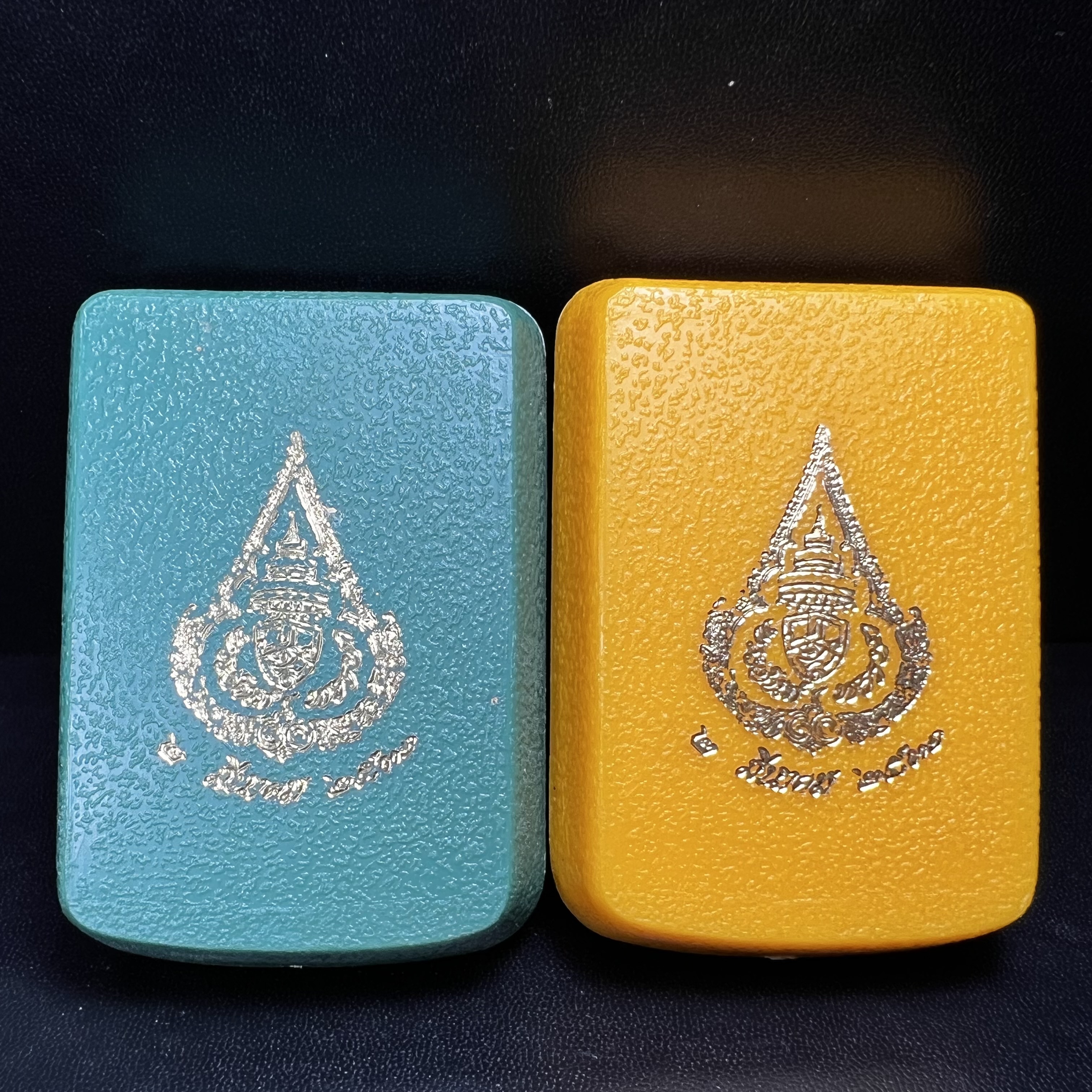 พระกริ่ง-พระชัยวัฒยน์วาสนาสมเด็จพระสังฆราช(วาสน์)วัดราชบพิธฯปี2531 เนื้อนวโลหะ สร้างเป็นที่ระลึกในคราวที่สมเด็จพระอริยวงศาคตญาณ สมเด็จพระสังฆราช(วาสน์ วาสโน)มีพระชนมายุครบ90พรรษา(ในหลวง ร.9 เสด็จในพิธี)งานแกะแม่พิมพ์โดย นายช่างเกษม มงคลเจริญ)(1ใน1991องค์)