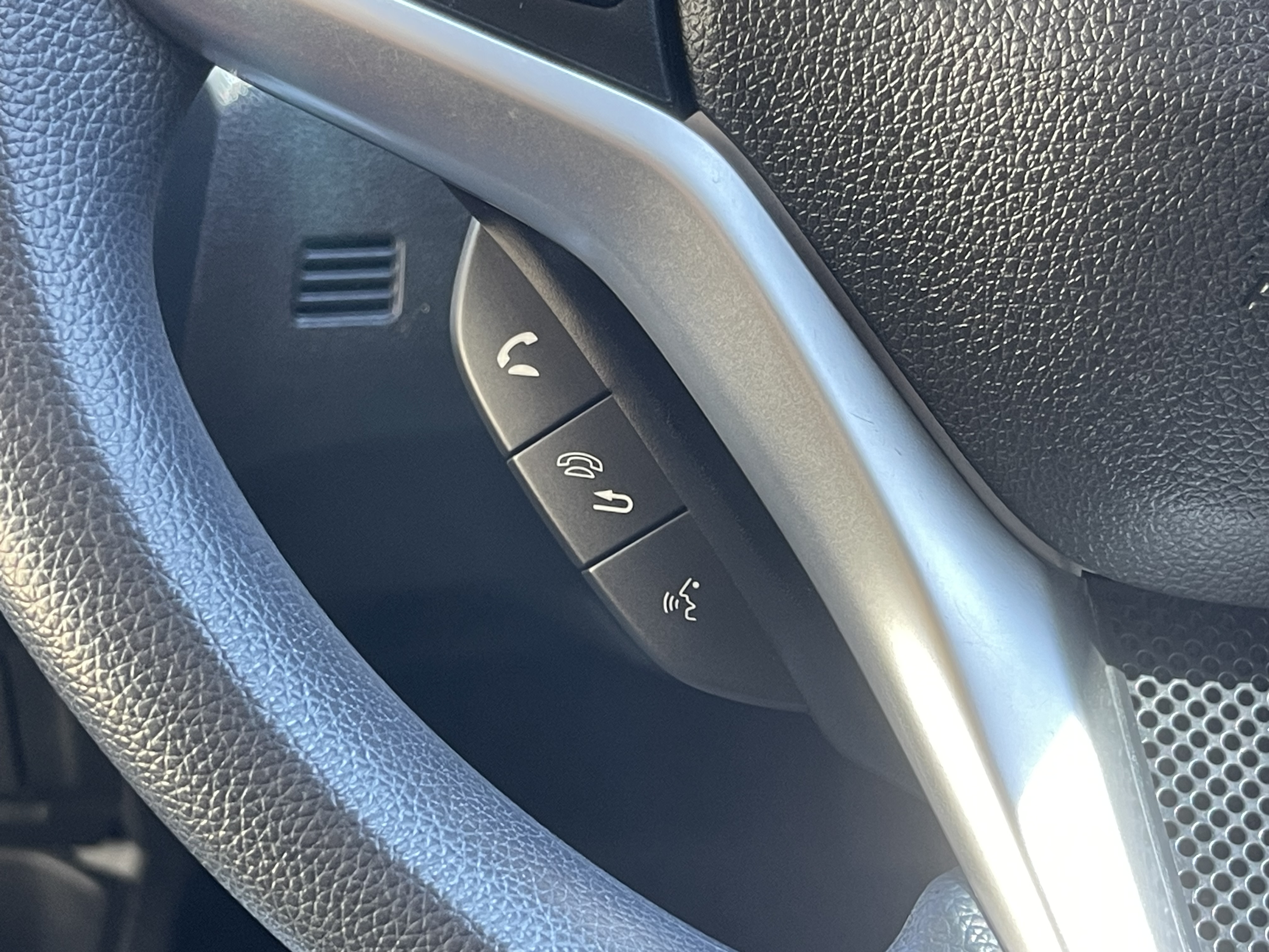 Honda Jazz 1.5 SV At 2016 ขาว