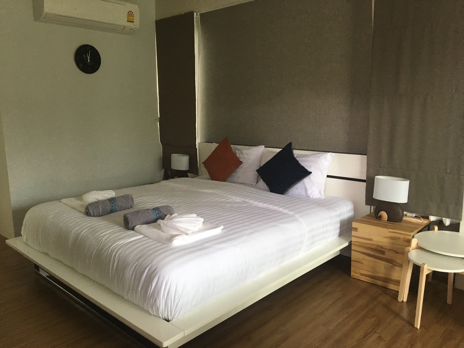 For Sale : Kathu Pool Villa, 4 bedrooms 4 Bathrooms (2 Unit each unit have 2 bed room)