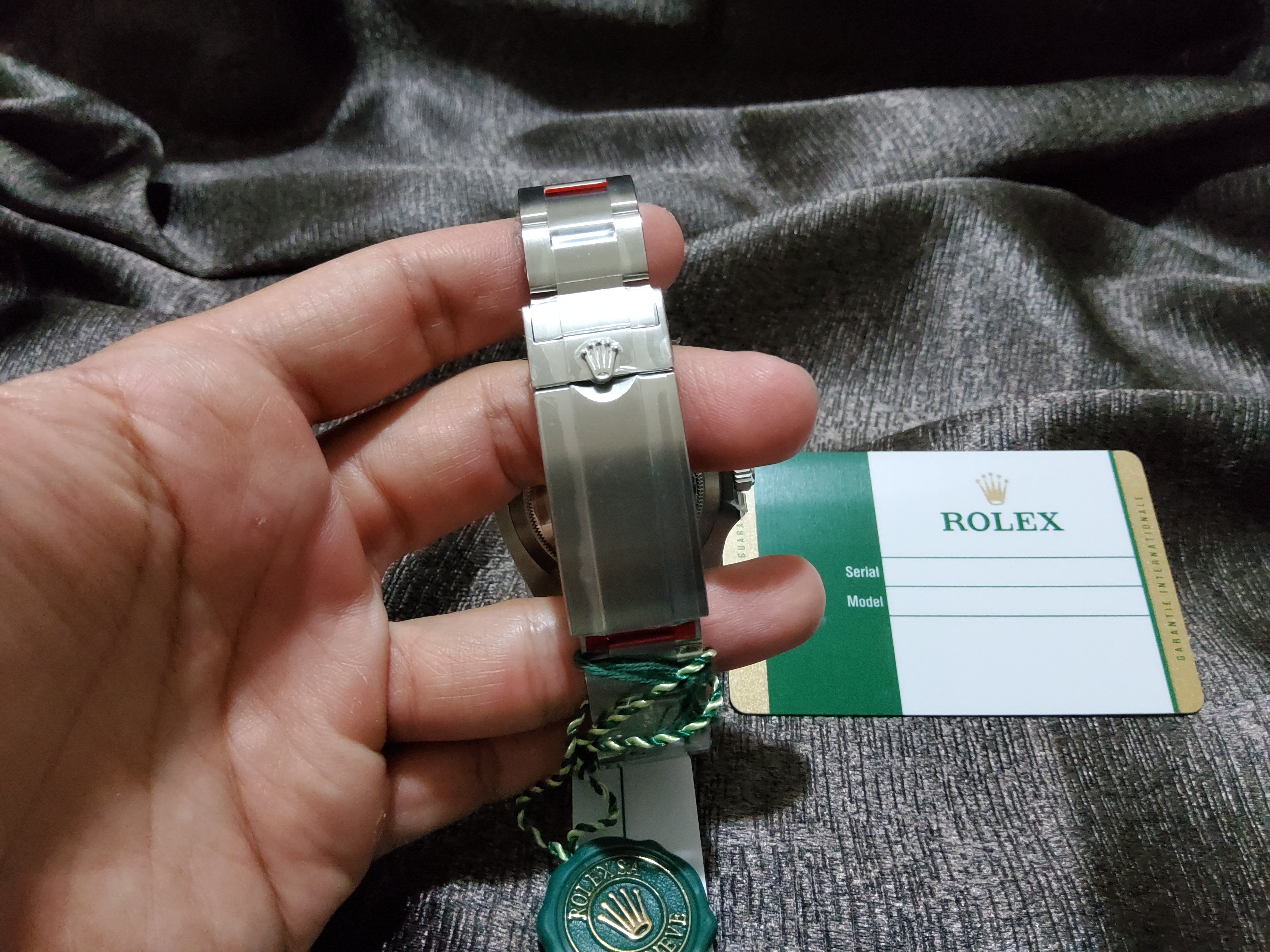 PRE-ORDER ROLEX SUBMARINER GREEN STARBUCK (40MM.) กลไกโคลน ROLEX 3235