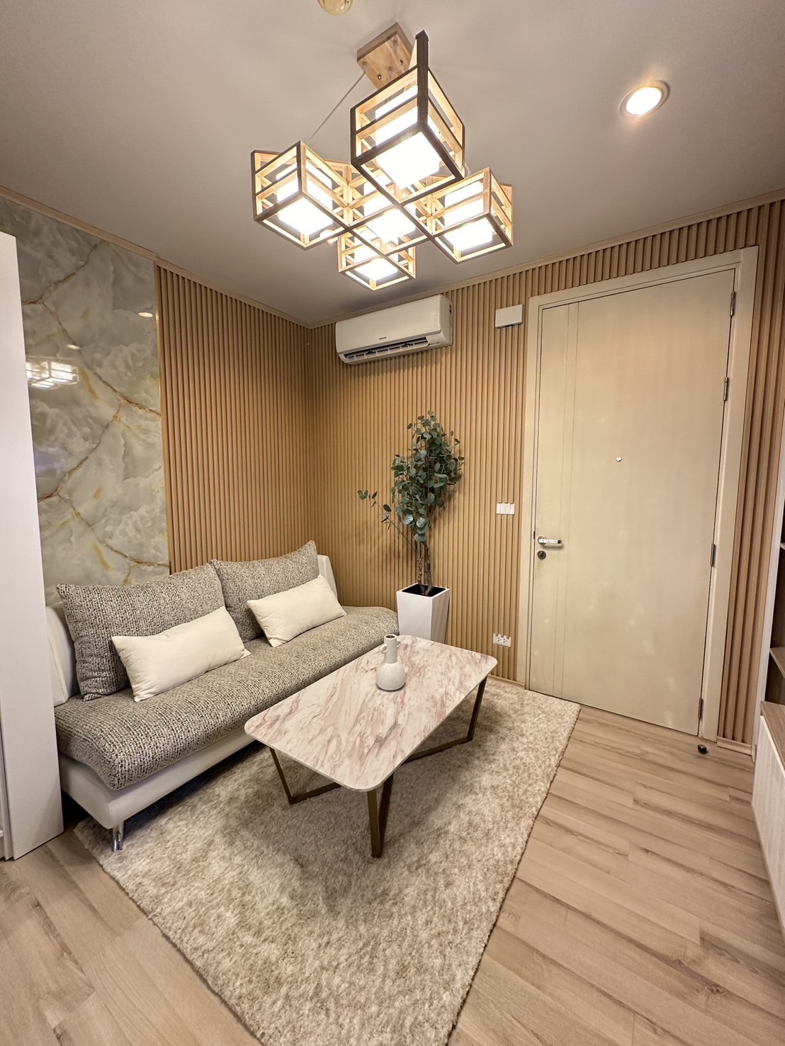 For Rent : Samkong, Condo near Lotus Samkong, 1 bedroom, 1st flr.