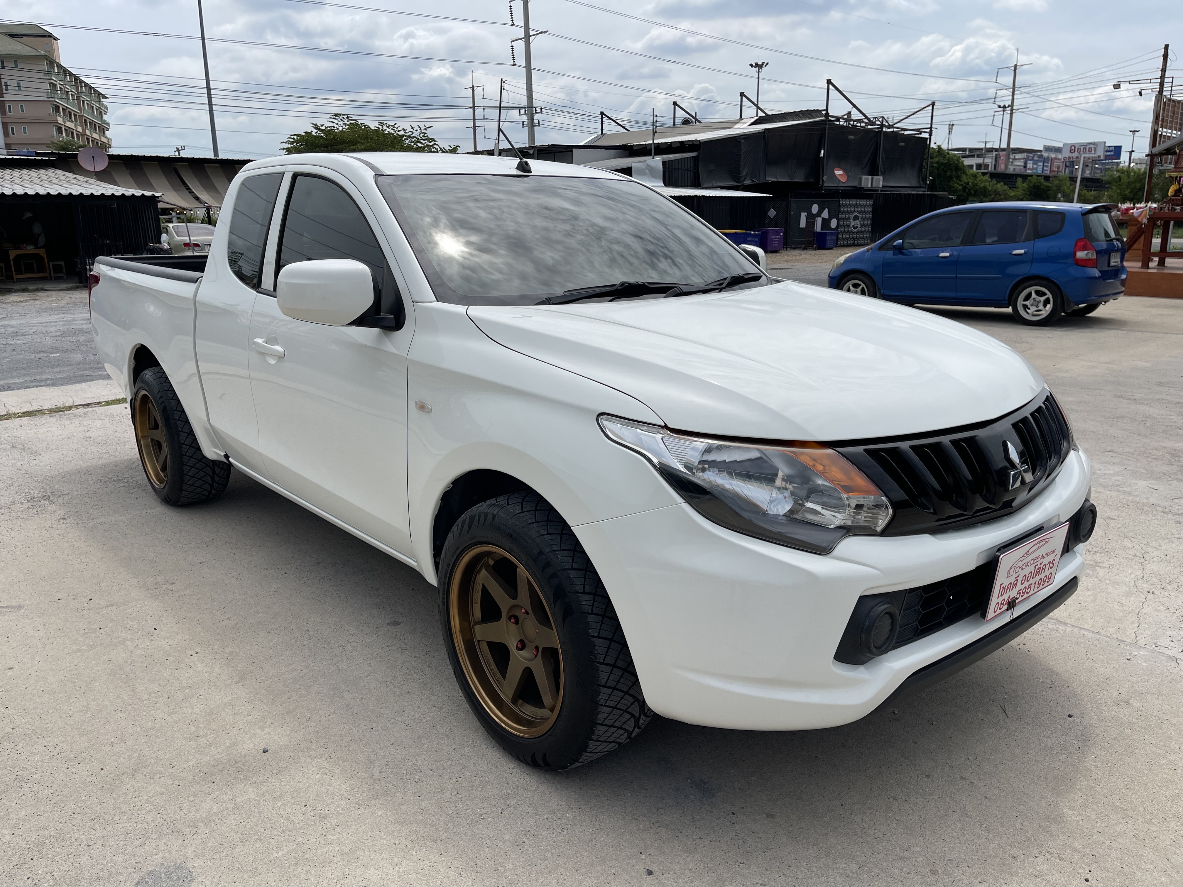 Mitsubishi Triton All New Cab 2.5 GL 2019 ขาว