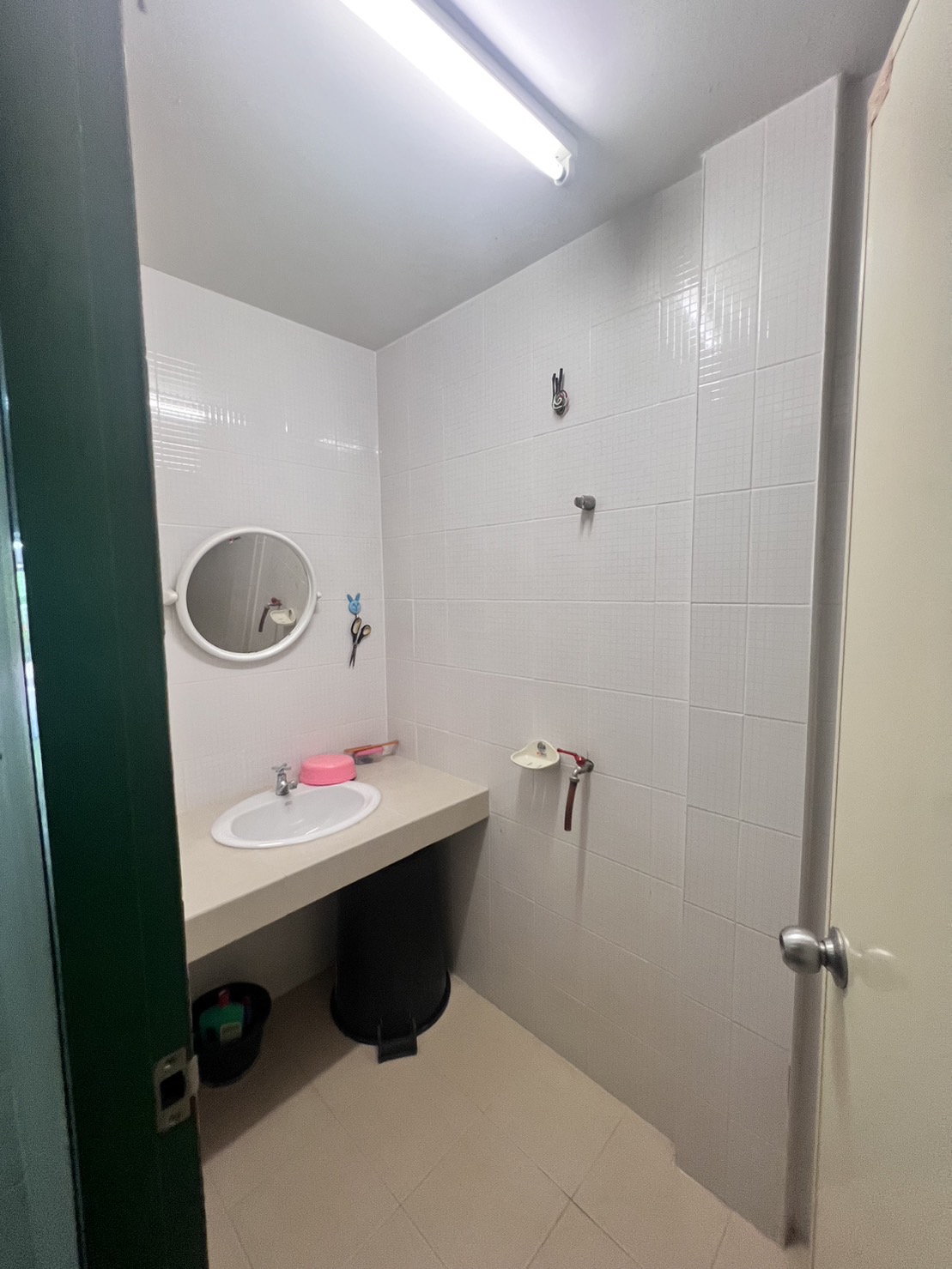 For Rent : Ratsada, B Avenue Kuku, 3 Bedrooms 3 Bathrooms