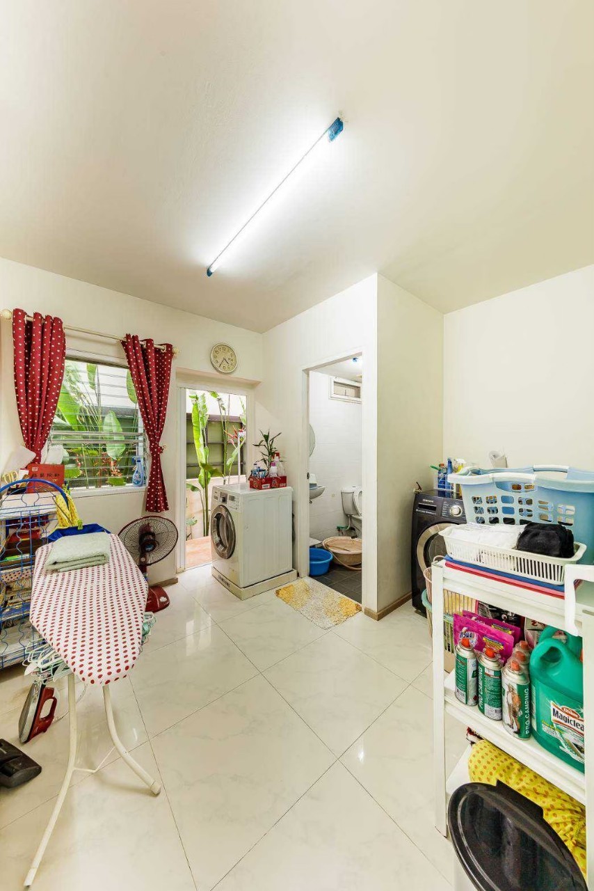 For Sale : Phuket Boat lagoon 4 Bedrooms 4 Bathrooms 163 SQ.W