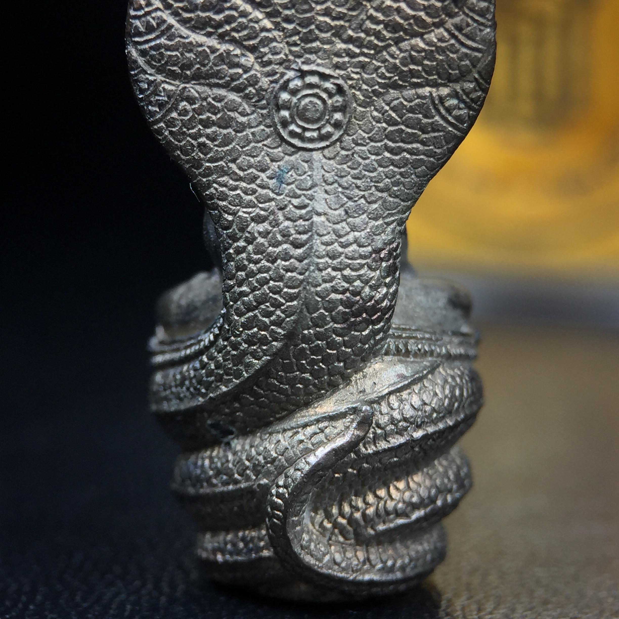 พระพุทธรูปนาคปรกปางมารวิชัย สธ. เนื่องวโรกาสสมเด็จพระเทพรัตนราชสุดาฯ ทรงเจริญพระชนมายุครบ 3 รอบ ปี2534 พระกริ่งนวโลหะ พิธีพุทธาภิเษก ณ วัดบวรนิเวศวิหาร โดยมีสมเด็จพระญาณสังวร สมเด็จพระสังฆราชเป็นองค์ประธาน(พิธีใหญ่ มวลสารดี พุทธศิลป์งดงาม)