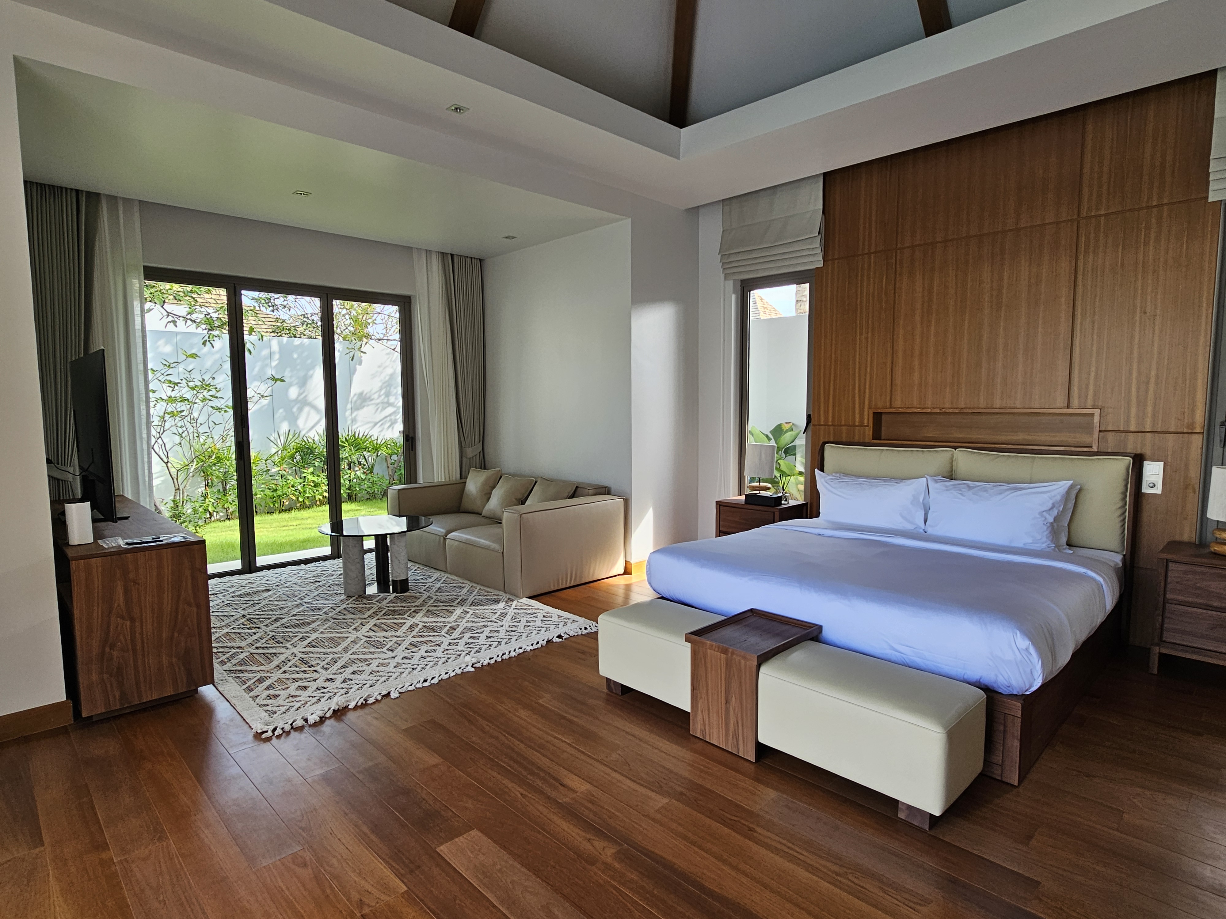 For Rent : Bang Tao, Private Pool Villa, 4 bedrooms 4 bathrooms