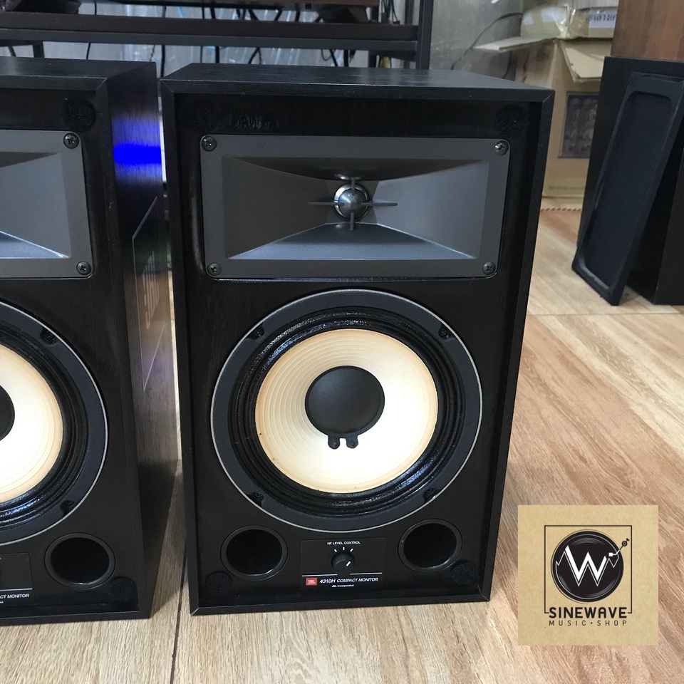 ลำโพง ยี่ห้อ JBL รุ่น 4310H