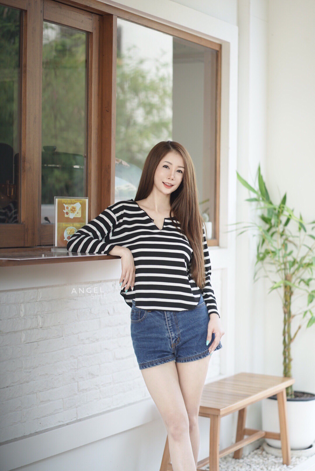 ริ้วห่างสี่ส่วน