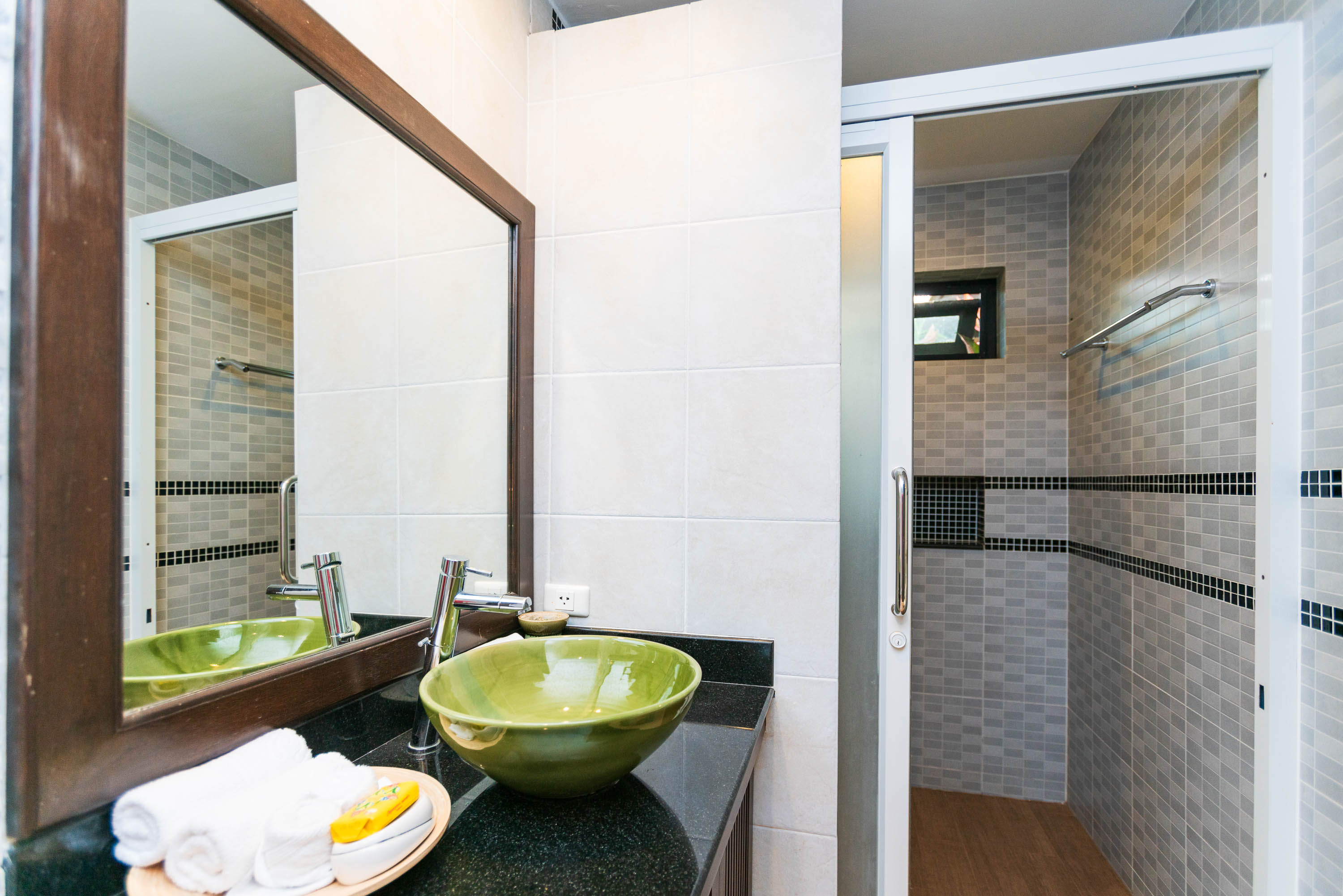 For Rent : Private Pool Villa in Cherngtalay BangJo, 3 Bedrooms 2 Bathrooms