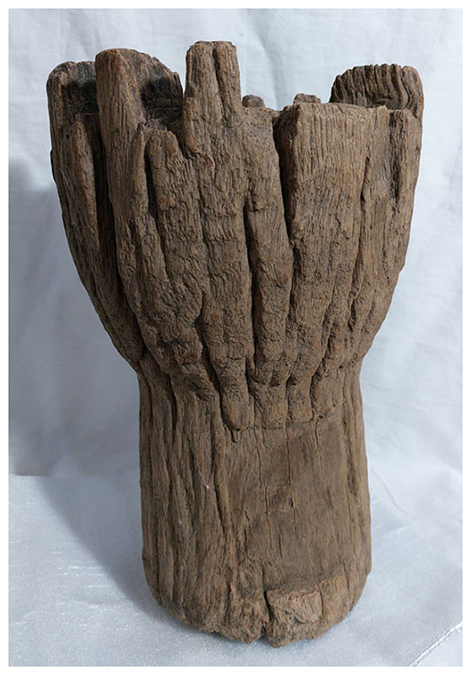 งานไม้เก่า(ดุมล้อเกวียน) สูง28cm