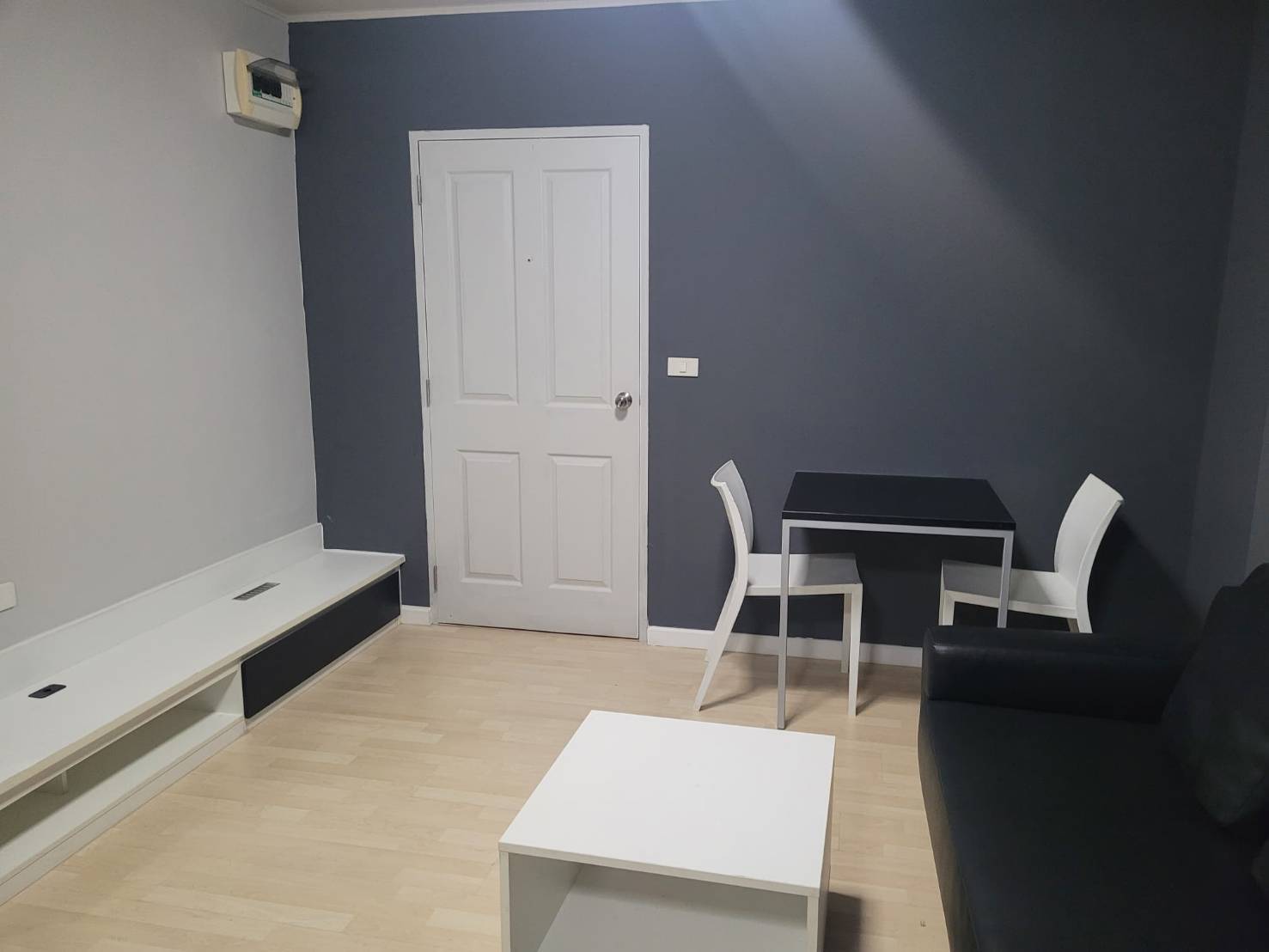 For Rent : Kathu, Dcondo Kathu, 1 bedroom 1 bathroom, 8th flr.