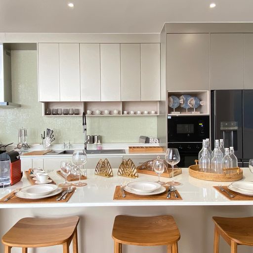 For Sales : Cherngtalay, Modern Contemporary Pool Villa , 3 bedrooms, 3 bathrooms