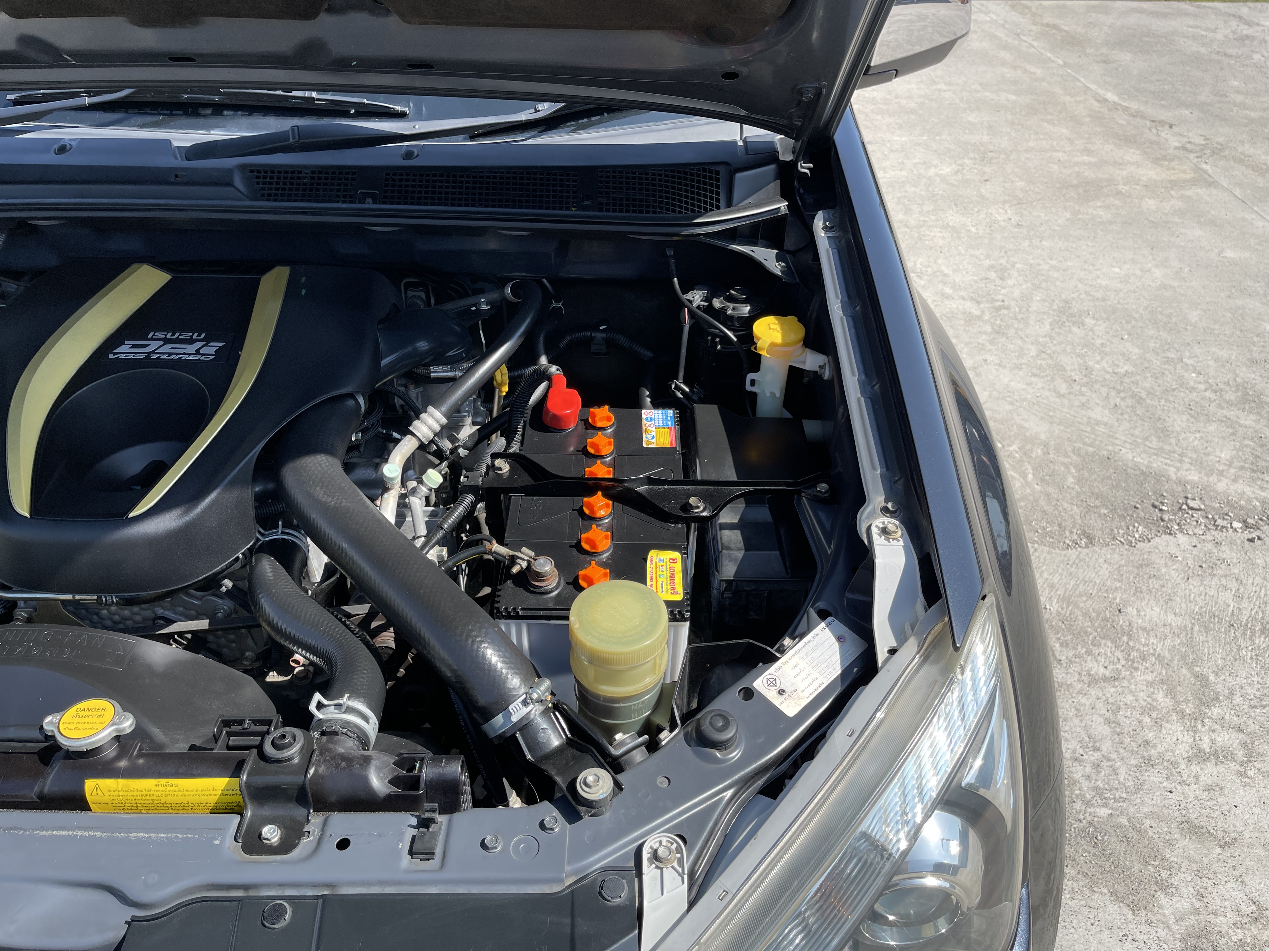 Isuzu Dmax All New 4ประตู Hilander 3.0 Vgs Z Prestige Navi 2012 ดำ