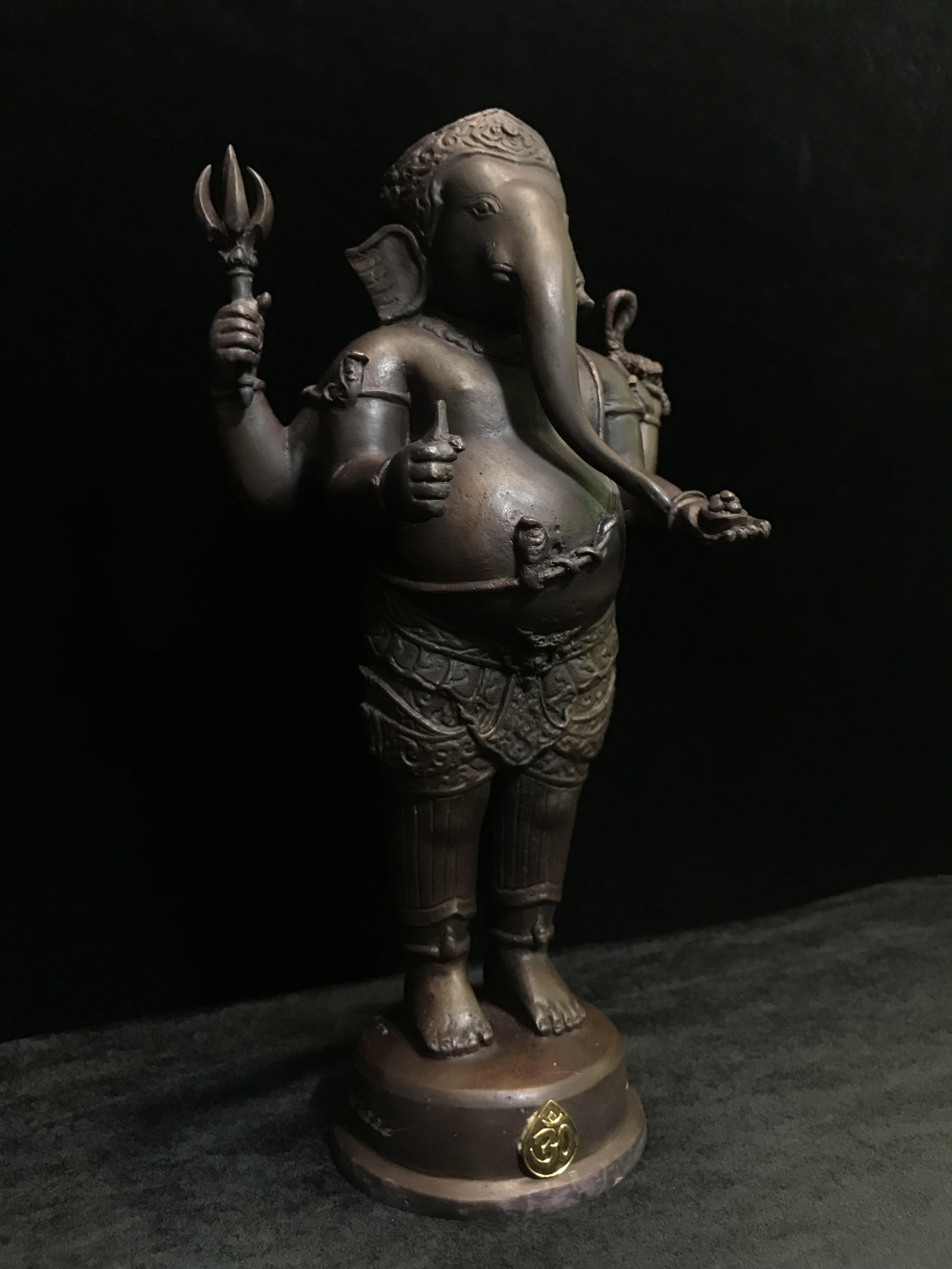 พระพิฆเนศ รุ่นครบรอบ100 ปี กรมศิลปากร ปี2556 ขนาดบูชา ปางประทานพร(องค์ยืน)สูง 10 นิ้วครึ่ง No.4006