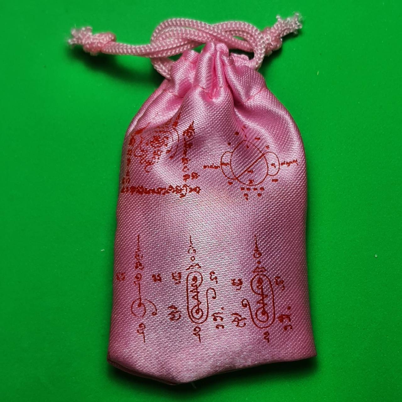 ของเสน่ห์ ถุงว่านมหาเสน่ห์ ว่านมหาเสน่ห์12ชนิด ด้านเสน่ห์ เมตตา เจรจา ค้าขาย