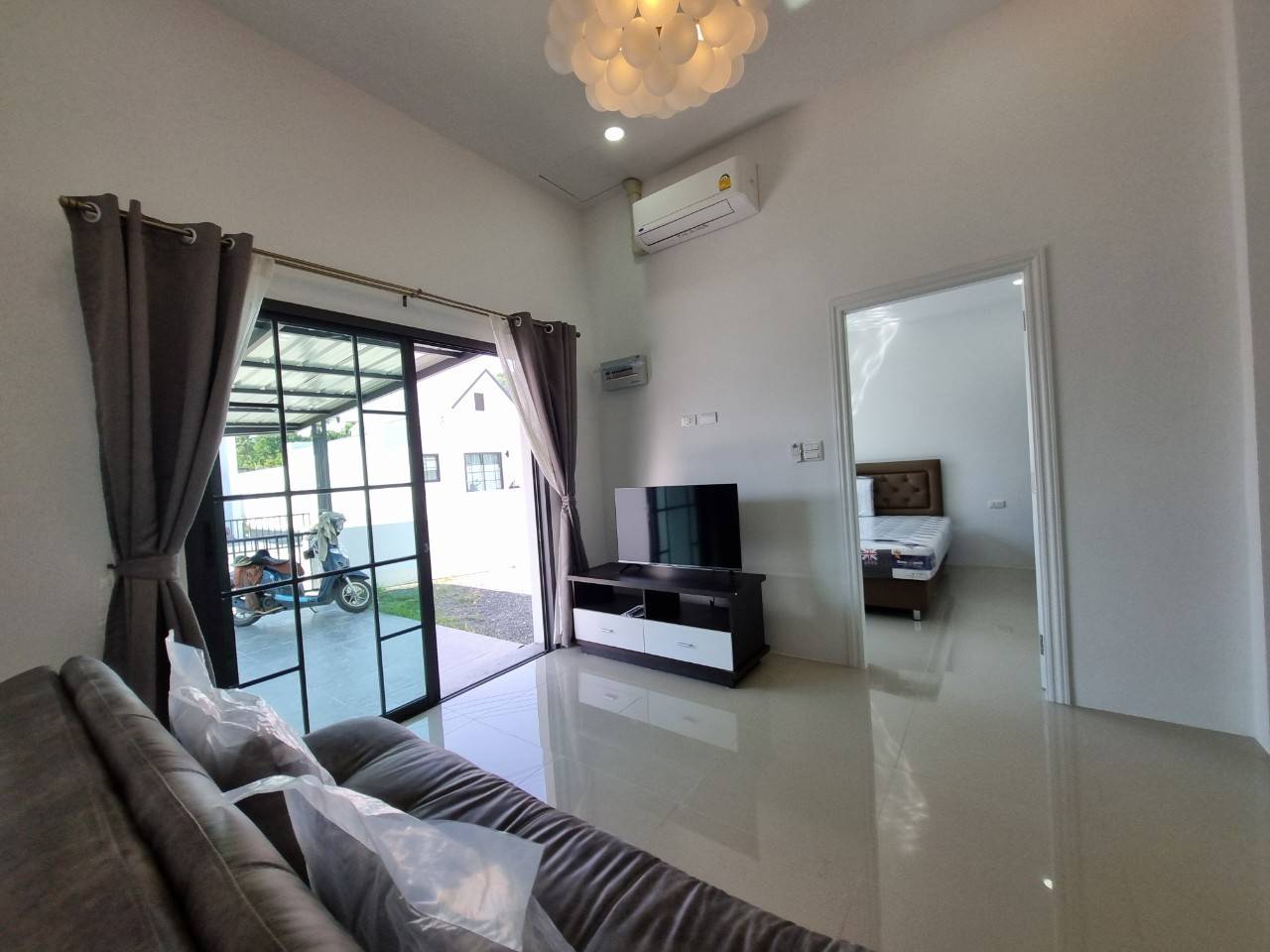 For Rent : Pakhlok-Yamu, One-Story detached house, 2 bedrooms 1 bathroom