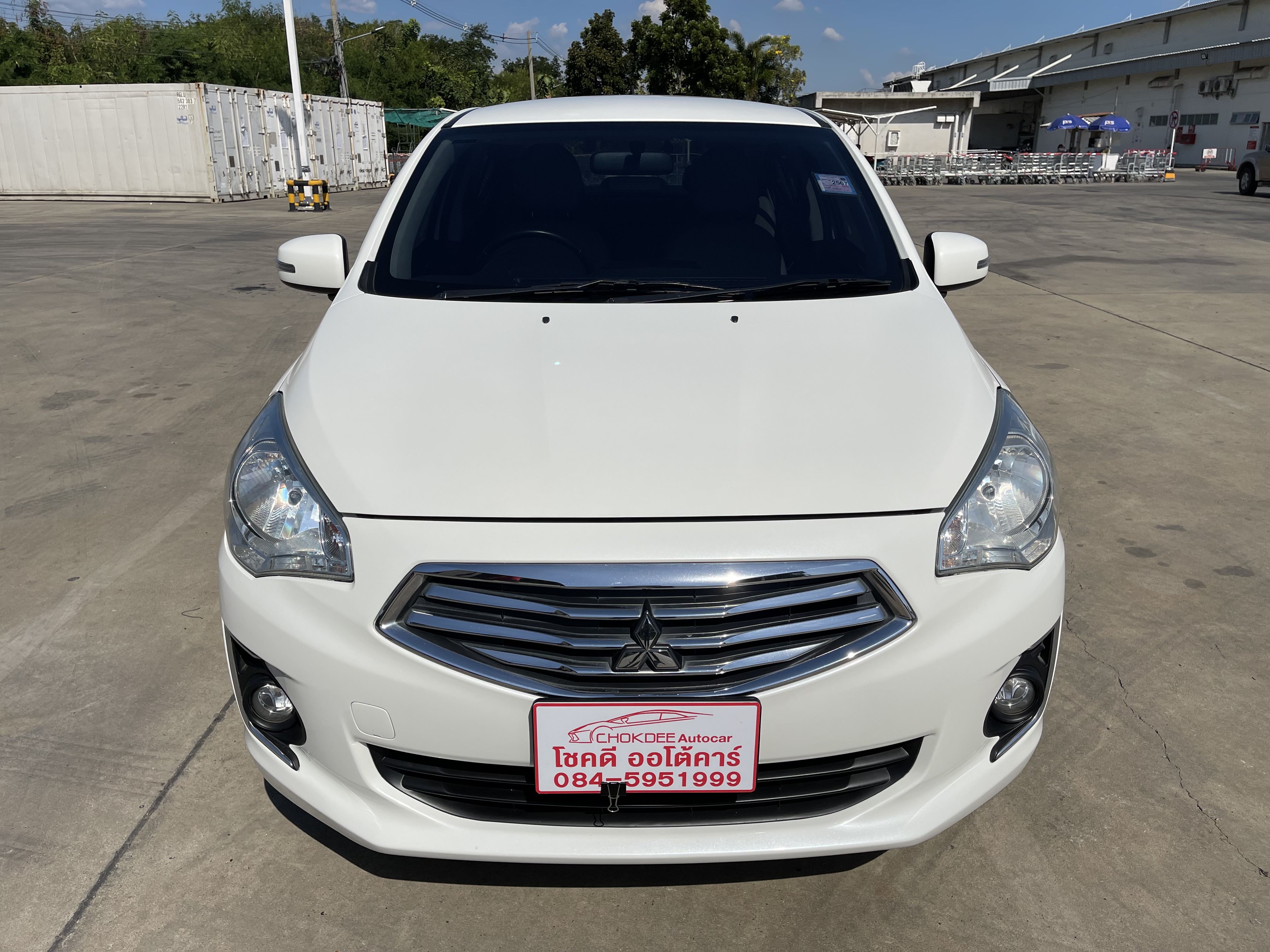 Mitsubishi Attrage 1.2 GLS Limited At 2014 ขาว