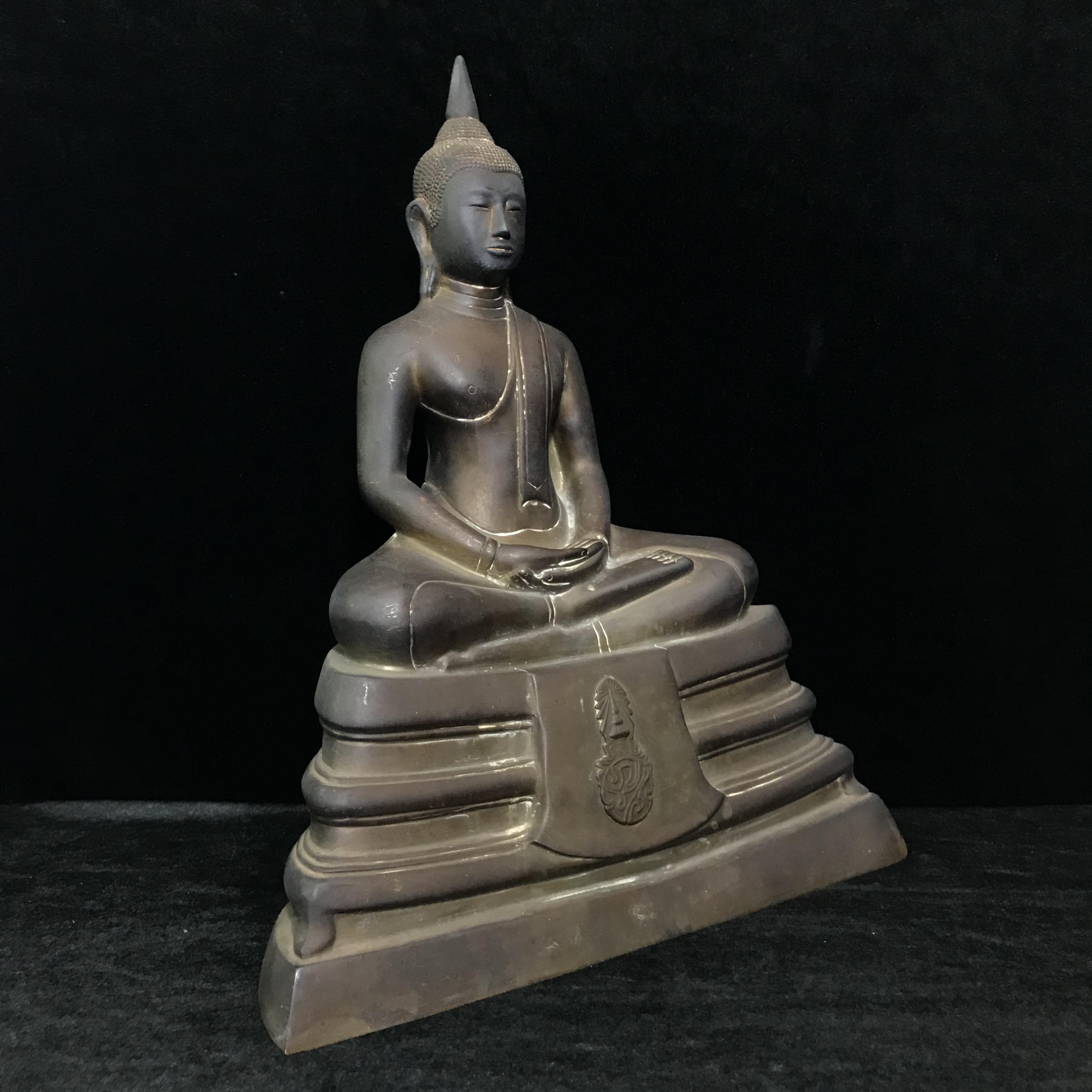 พระบูชาพระพุทธโสธร ภปร. รุ่นย้อนยุค ปี2539 กาญจนาภิเษกครองราชสมบัติครบ 50ปี หน้าตัก 7นิ้ว หมายเลข00742