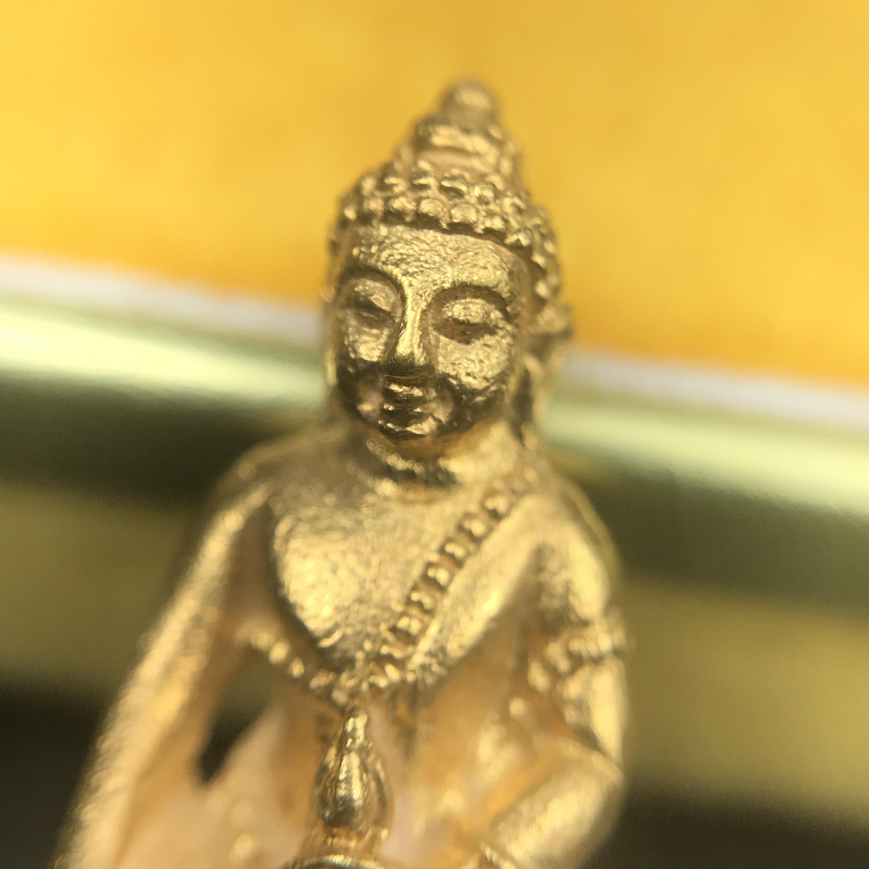 พระชัยวัฒน์นวปทุม ภปร. วัดปทุมวนาราม ปี2535 เนื้อทองคำ(ในหลวงรัชกาลที่9เสด็จเททอง)(สภาพสวยเดิมครบสมบูรณ์หายาก)