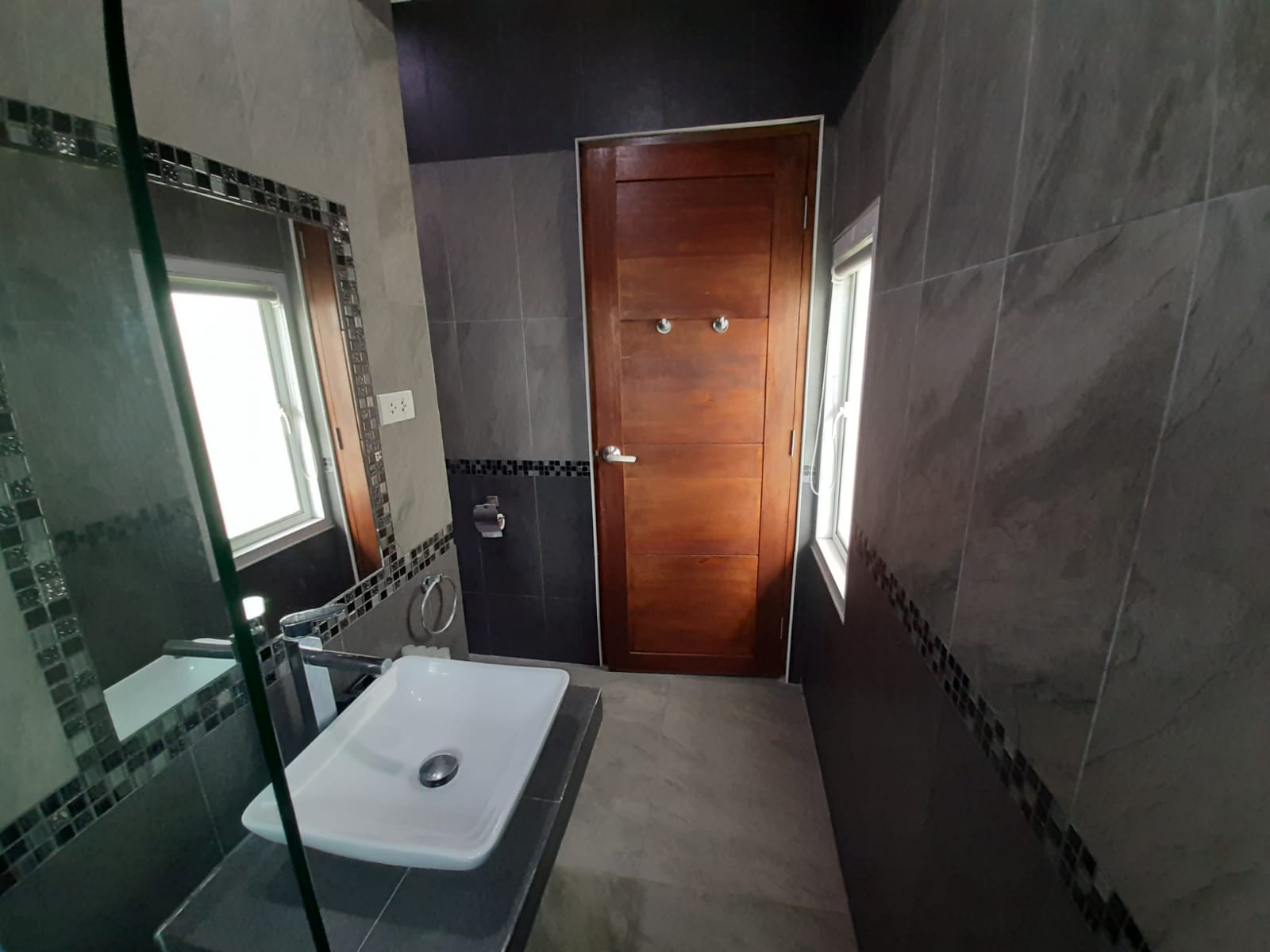 For Sales : Rawai, Luxury Pool Villa @Saiyuan 2, 4 Bedrooms 4 Bathrooms