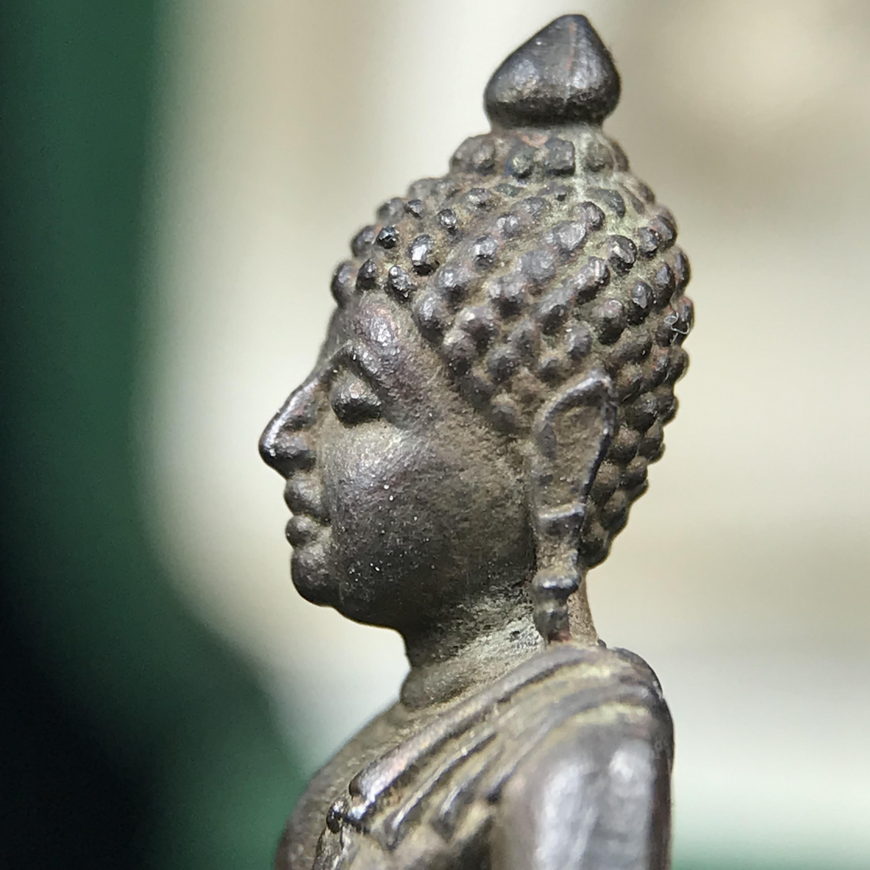 พระกริ่งวาสนา(รุ่นแรก) 80 พรรษา สมเด็จพระสังฆราช (วาสน์) วัดราชบพิธฯ ปี2521 เนื้อนวโลหะ(ตอกโค๊ตพระปิดตา) โดยมีหลวงปู่โต๊ะ วัดประดู่ฉิมพลีร่วมปลุกเสก พร้อมกล่องบรรจุเดิม(รุ่นแรก คอตั้งตรงได้สัดส่วน หายาก)