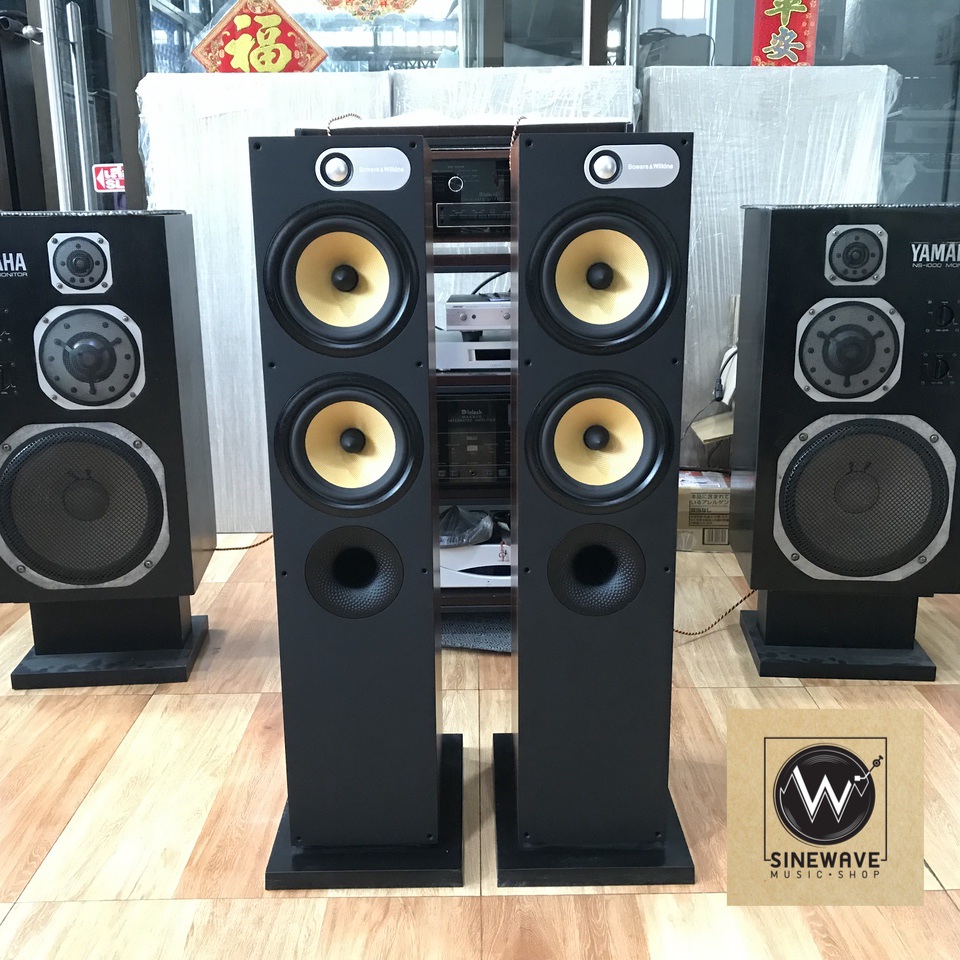 ลำโพง ยี่ห้อ B&W รุ่น 684 สีวอลนัท