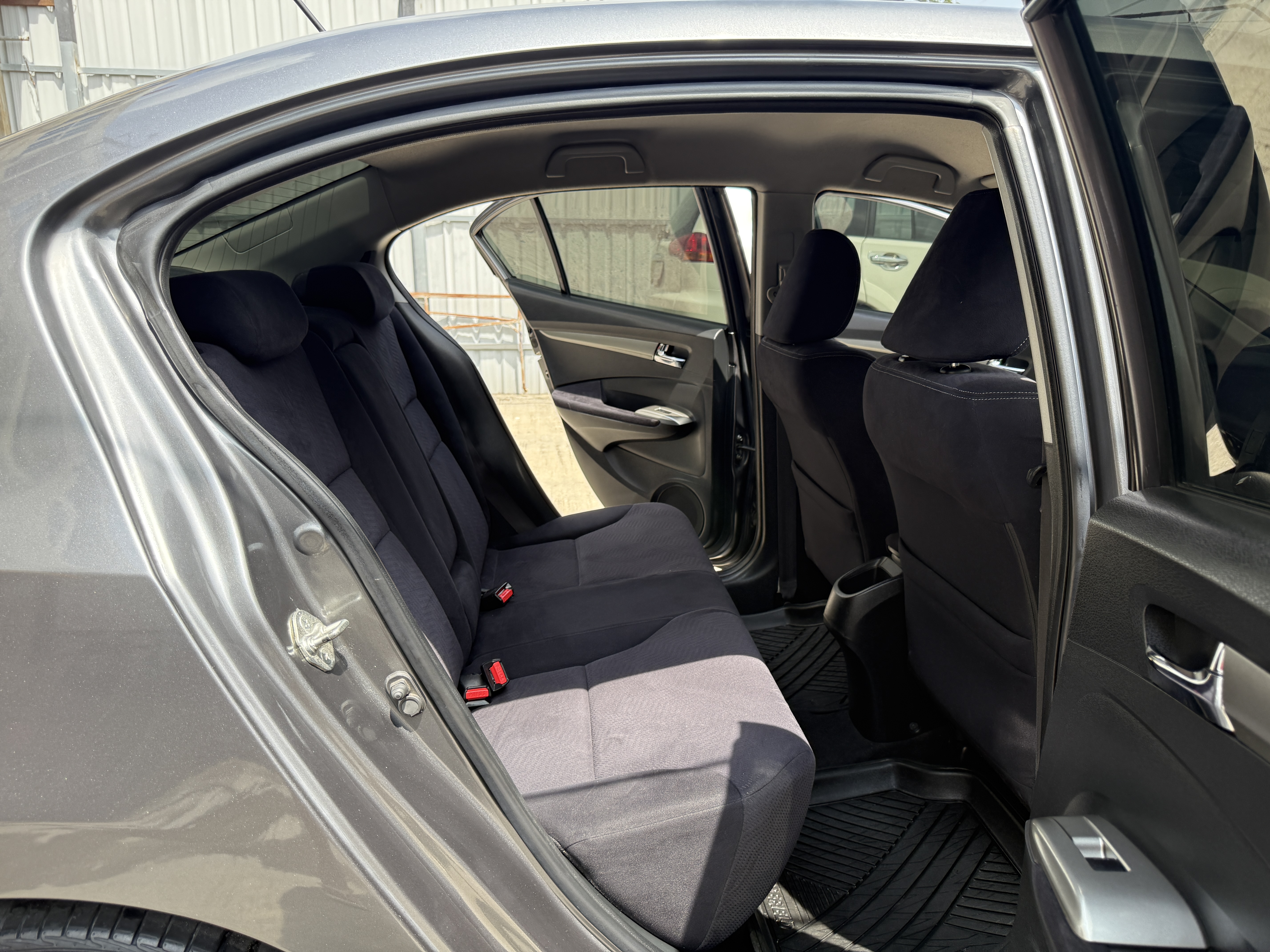 Honda City 1.5 SV At 2013 เทาดำ