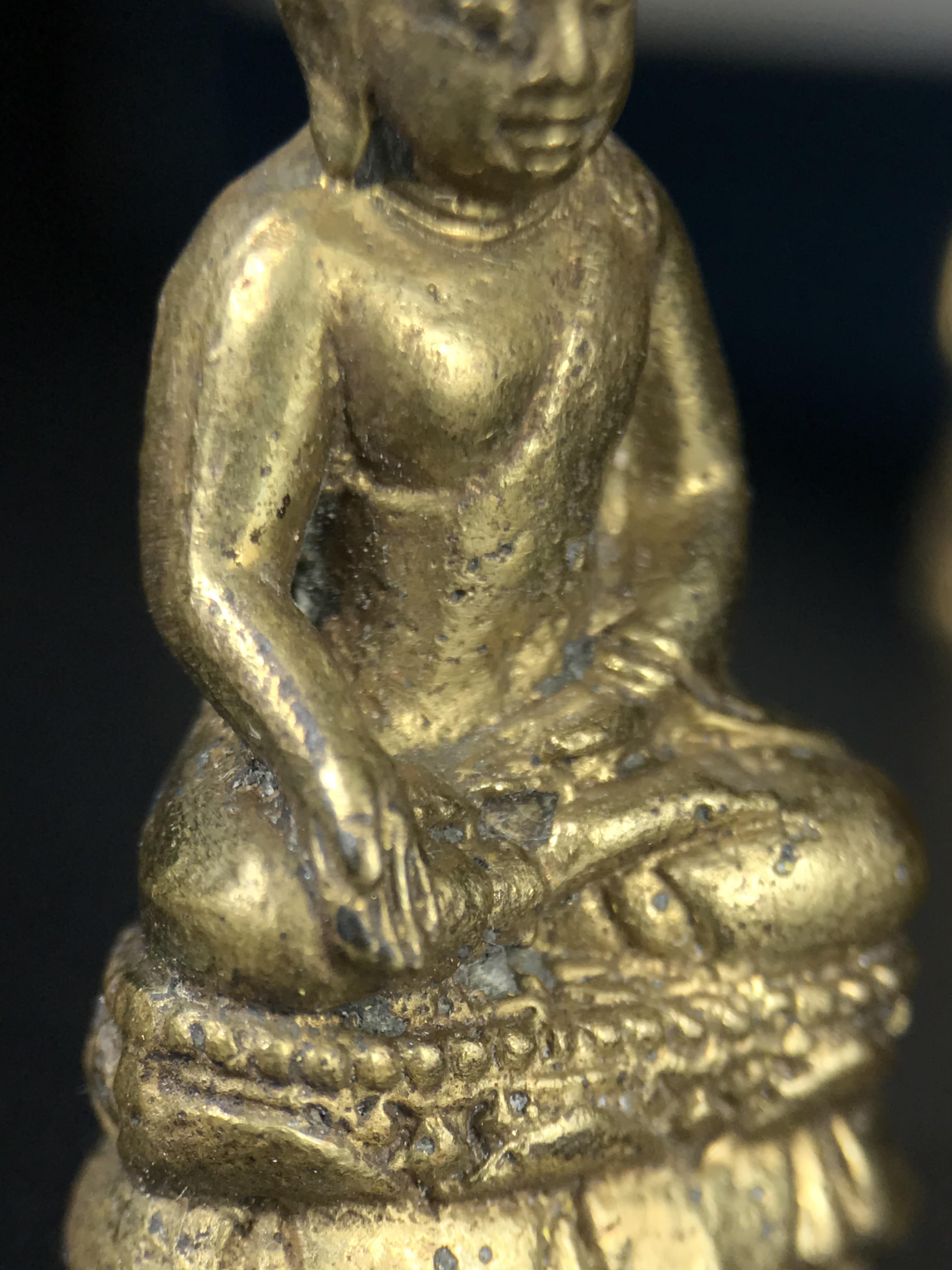 พระกริ่ง-พระชัยวัฒน์ไพรีพินาศ วัดบวรนิเวศวิหาร รุ่นผ้าป่าสิงห์บุรีปี2528(ชนวนมวลสารไพรีรุ่นแรก)(1ใน1500ชุด)สภาพสวยพร้อมกล่องบรรจุเดิมชุดกรรมการรับพระราชทานจากสมเด็จพระเทพในวโรกาสเด็จพระราชดำเนินทรงประกอบพิธีวางศิลาฤกษ์พระอุโบสถวัดตรีทศเทพวรวิหาร(หายากมาก)