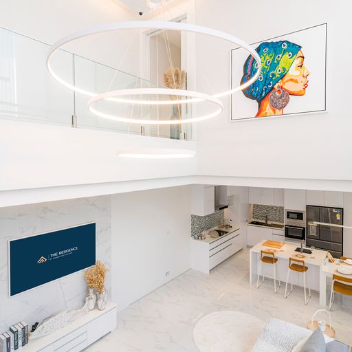 For Sales : Cherngtalay, 3-Storey Private Pool Villa @soi Pasak 8, 3 Bedrooms, 3 Ensuite bathrooms