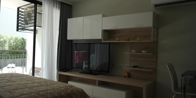 Patong For Rent 1BDR Studio Garden View at The Bliss Patong Condo