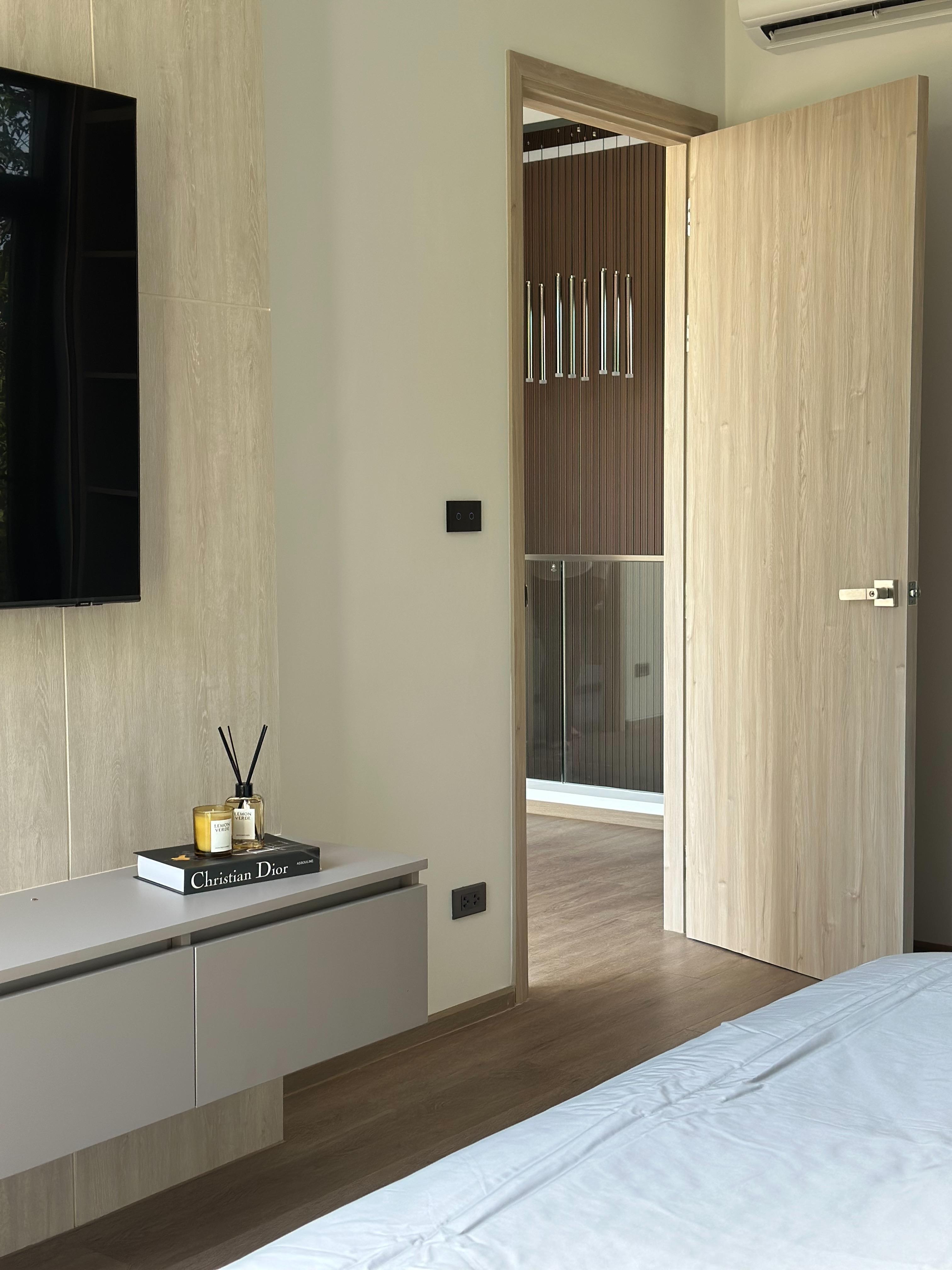 For Sales : Kathu-Patong, Luxury Pool Villa, 4 Bedrooms 4 Bathrooms