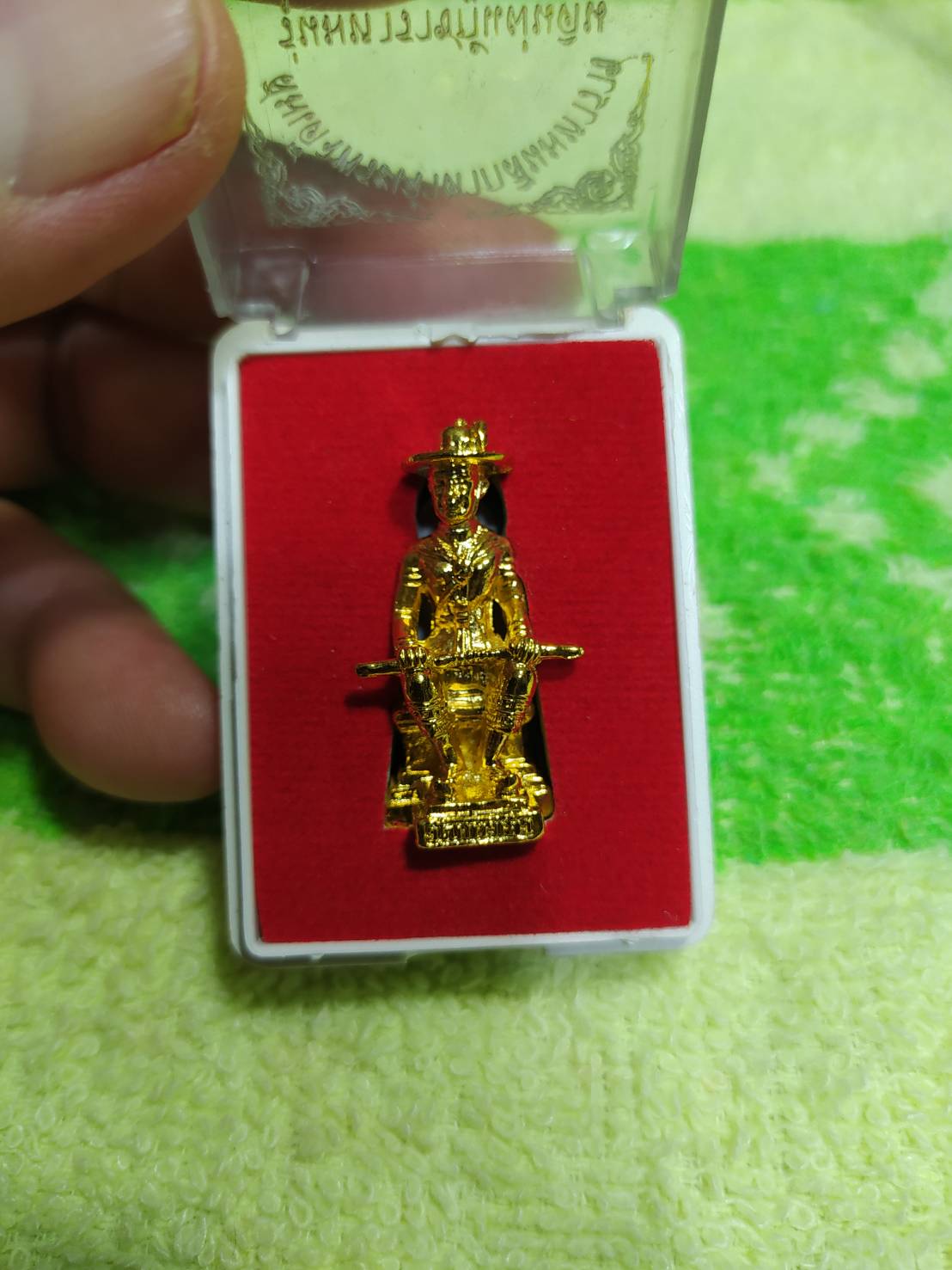 สมเด็จพระเจ้าตากสินมหาราช รุ่นมหาราชกู้แผ่นดิน วัดเกาะแก้ว ต.กะฆัง จ.พระนครศรีอยุธยา