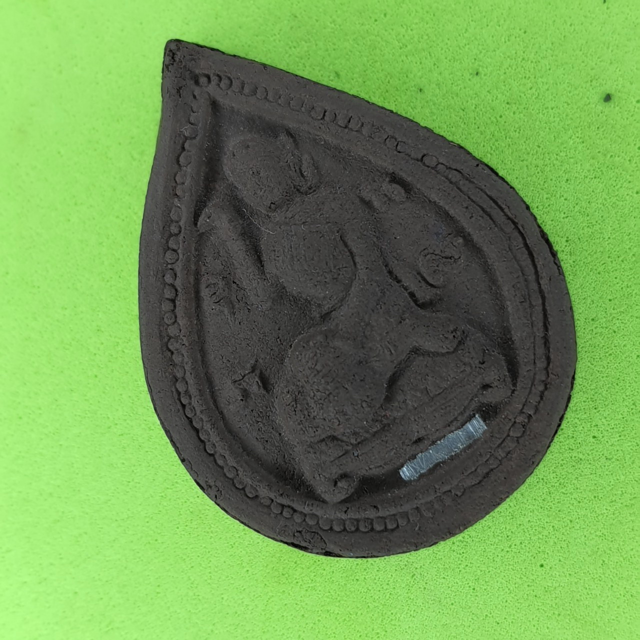 พระเครื่อง นางกวัก ฝังตะกรุด เนื้อแร่เหล็กน้ำพี้ นางกวักแท้ ค้าขายดี ให้โชคลาภนางกวักค้าขาย นางกวัก โบราณ นางกวักบูชา