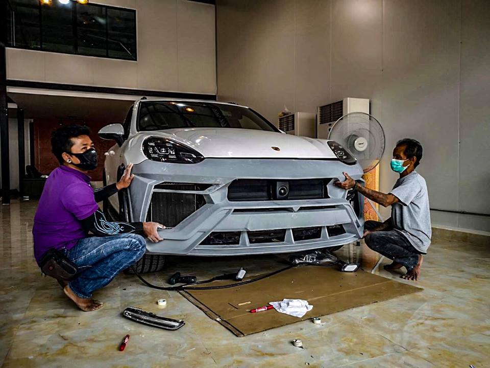 ชุดแต่งรถยนต์ Cayenne 958 2017 โดย อโมตริส