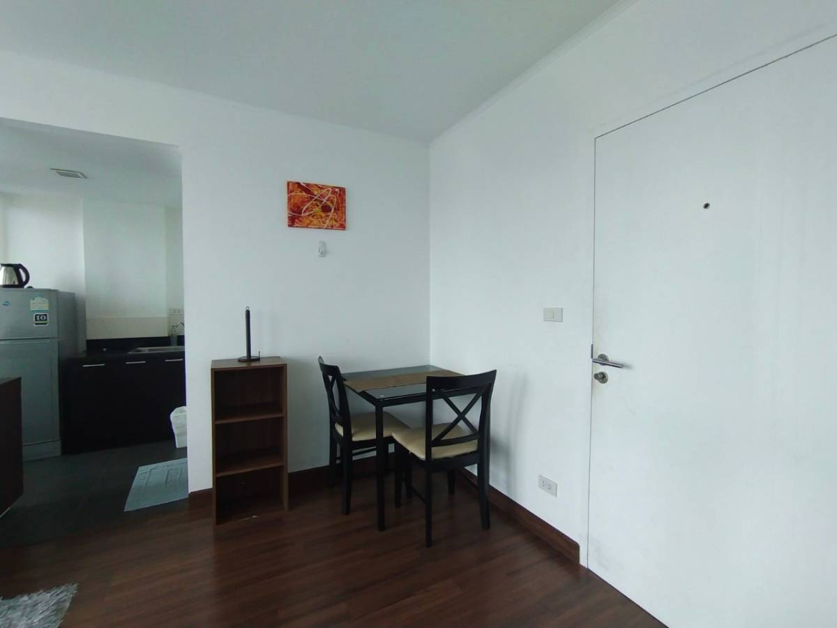 For Rent : The wind Condotel, 1 bedroom 1 bathroom 7th flr. City view 31.7 Sq.m