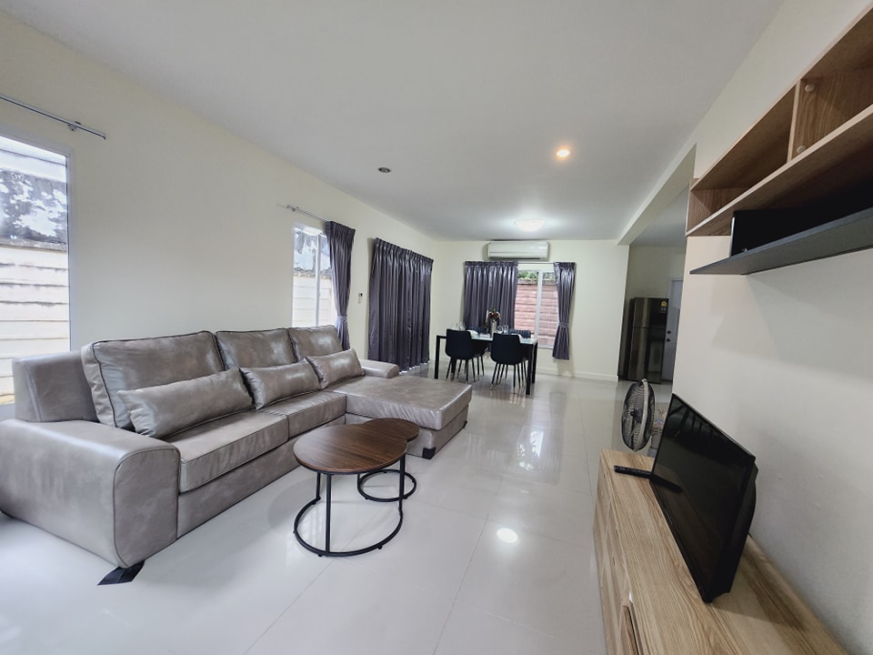 For Rent : Kathu, 2-story detached house, 3 bedrooms 2 Bathrooms