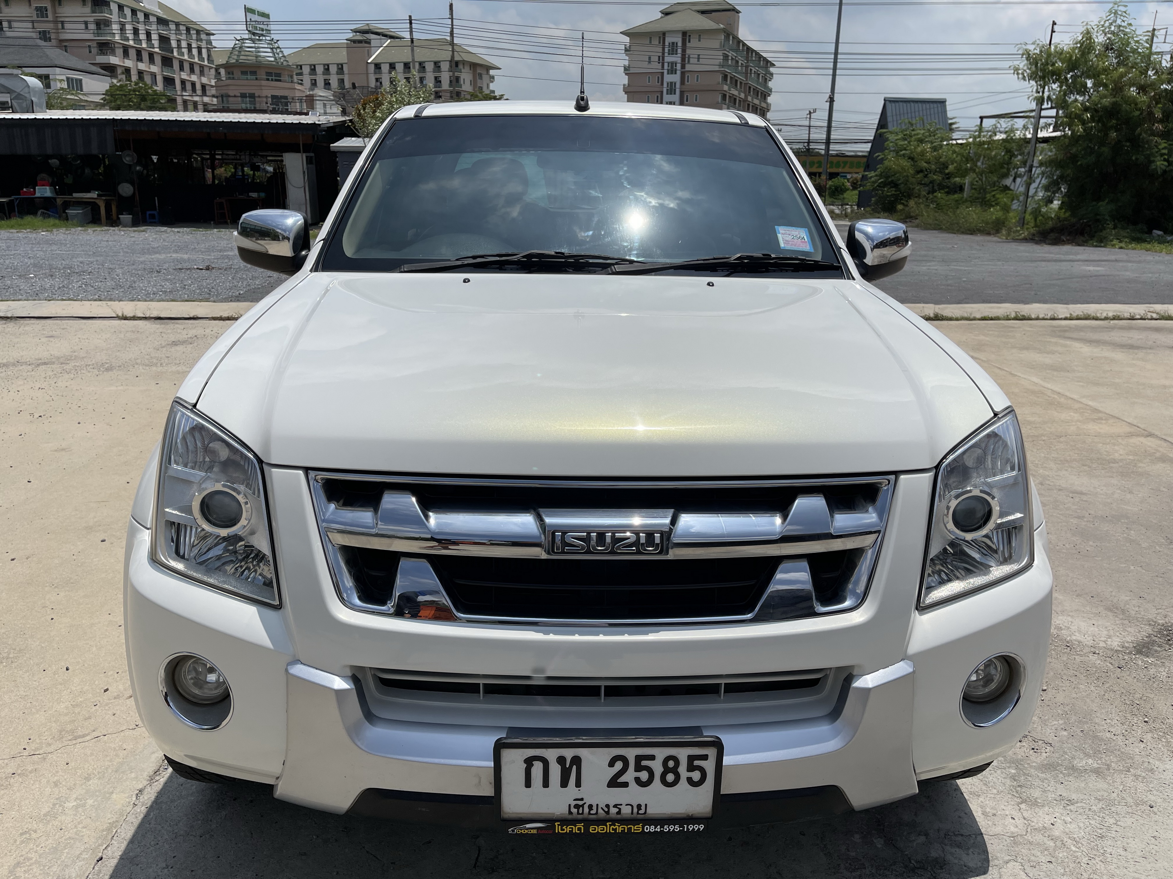Isuzu Dmax 4ประตู Hilander 2.5 Abs Navi 2010 ขาวมุก