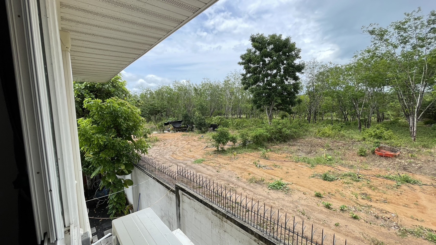 For Rent : Thalang Private House, 4 bedrooms 3 bathrooms