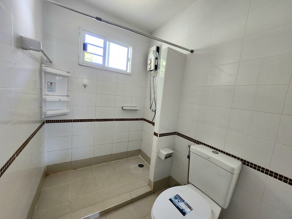 For Rent : Kathu, 2-story detached house, 3 bedrooms 2 Bathrooms