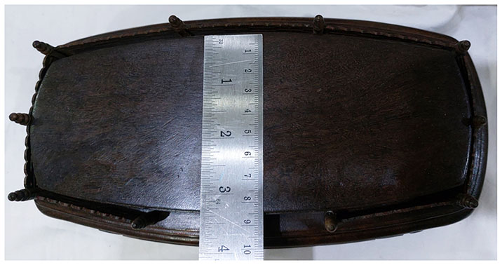 💥SALE!💥กี๋หรือฐานไม้มีซุ้มรั้ว สี่เหลี่ยมผืนผ้า หน้าท๊อปยาว21cmx8.5cm