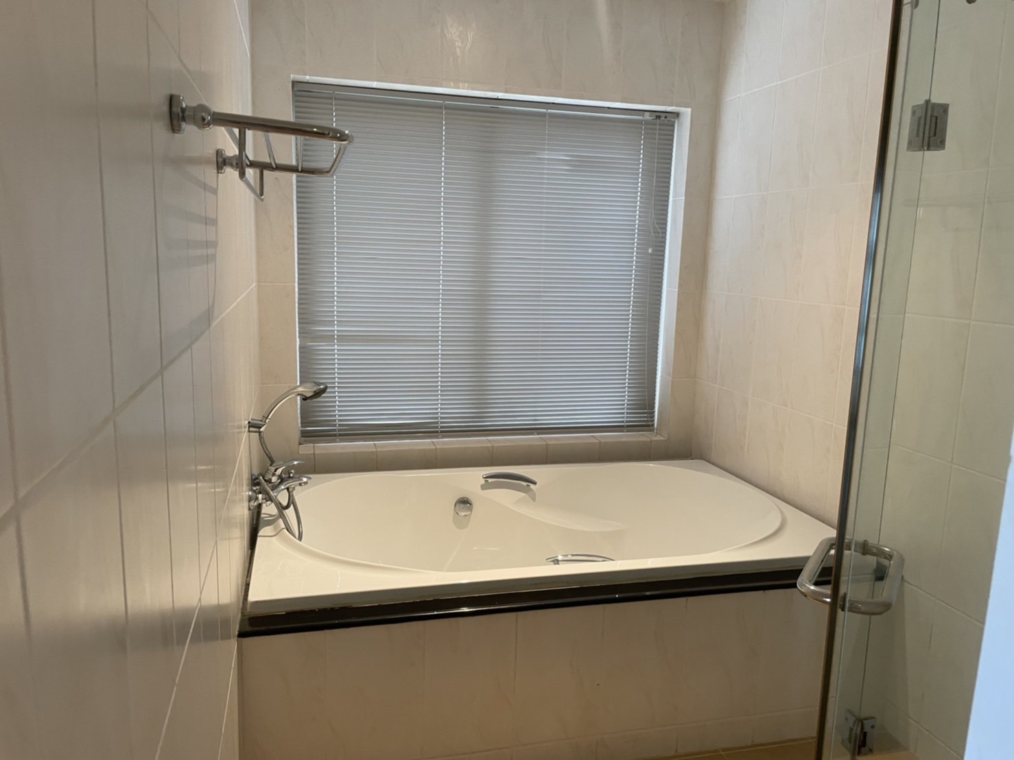 For Rent : Kathu, Loch Palm Garden Villa, 2 Bedrooms 2 Bathrooms