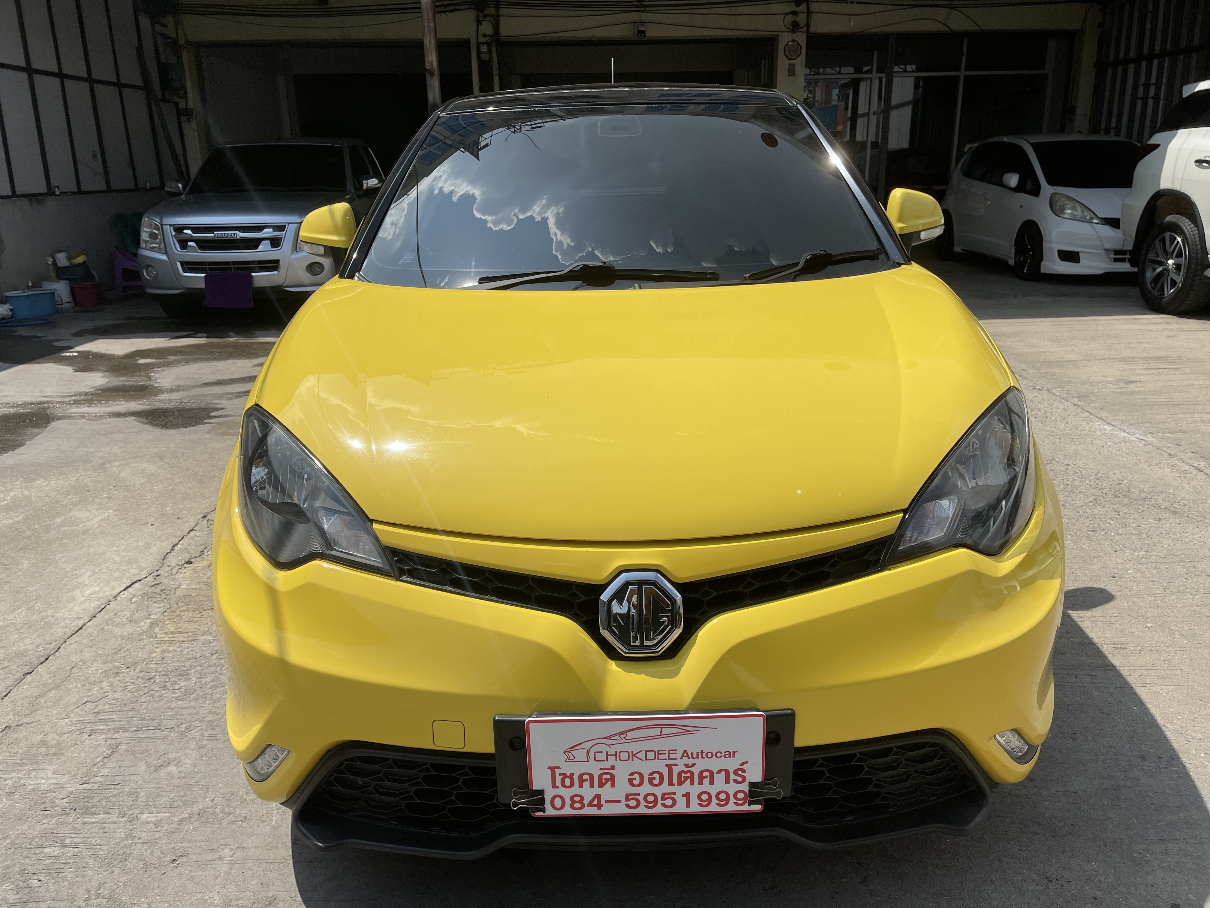 MG MG3 1.5 X (Twotone) Sunroof At 2016 เหลือง-ดำ