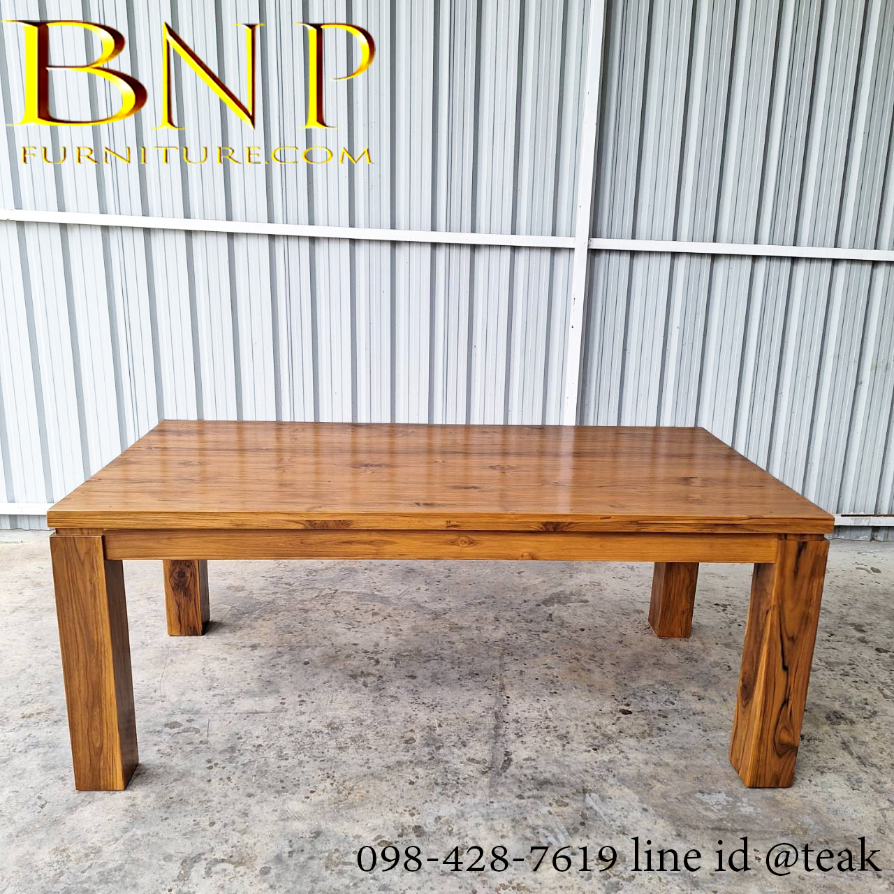 โต๊ะทานข้าว 8 ที่นั่ง รุ่น อินโฟร์