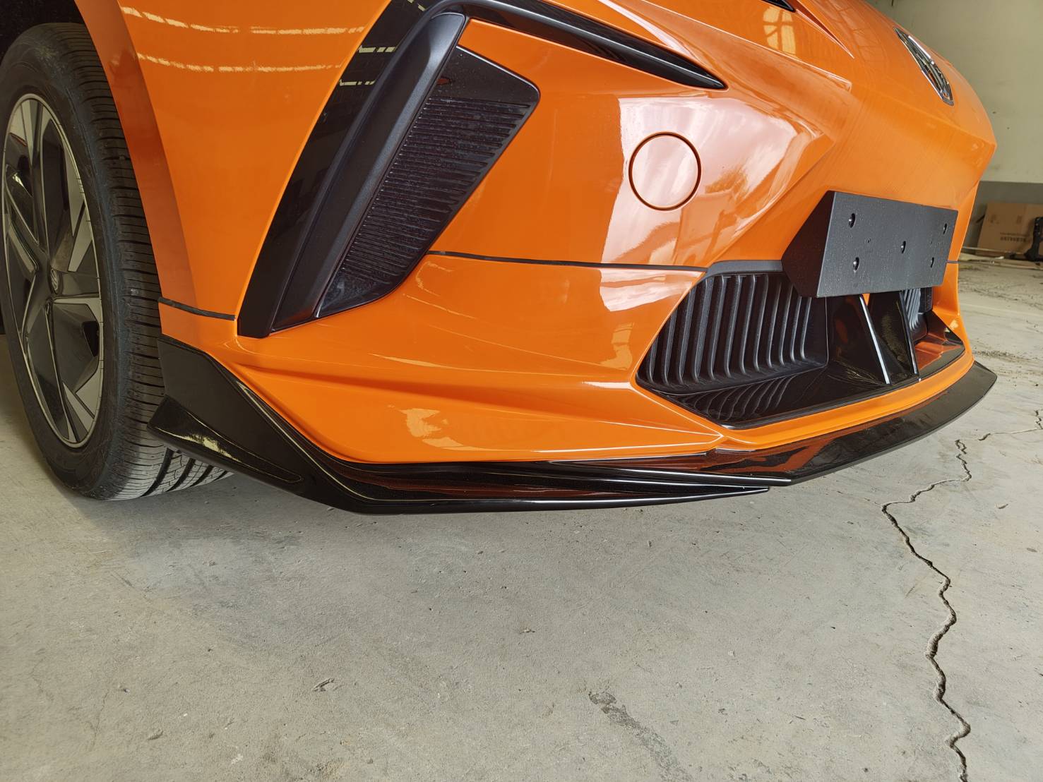 MG 4 2023 bodykits by Amotriz car bodykits